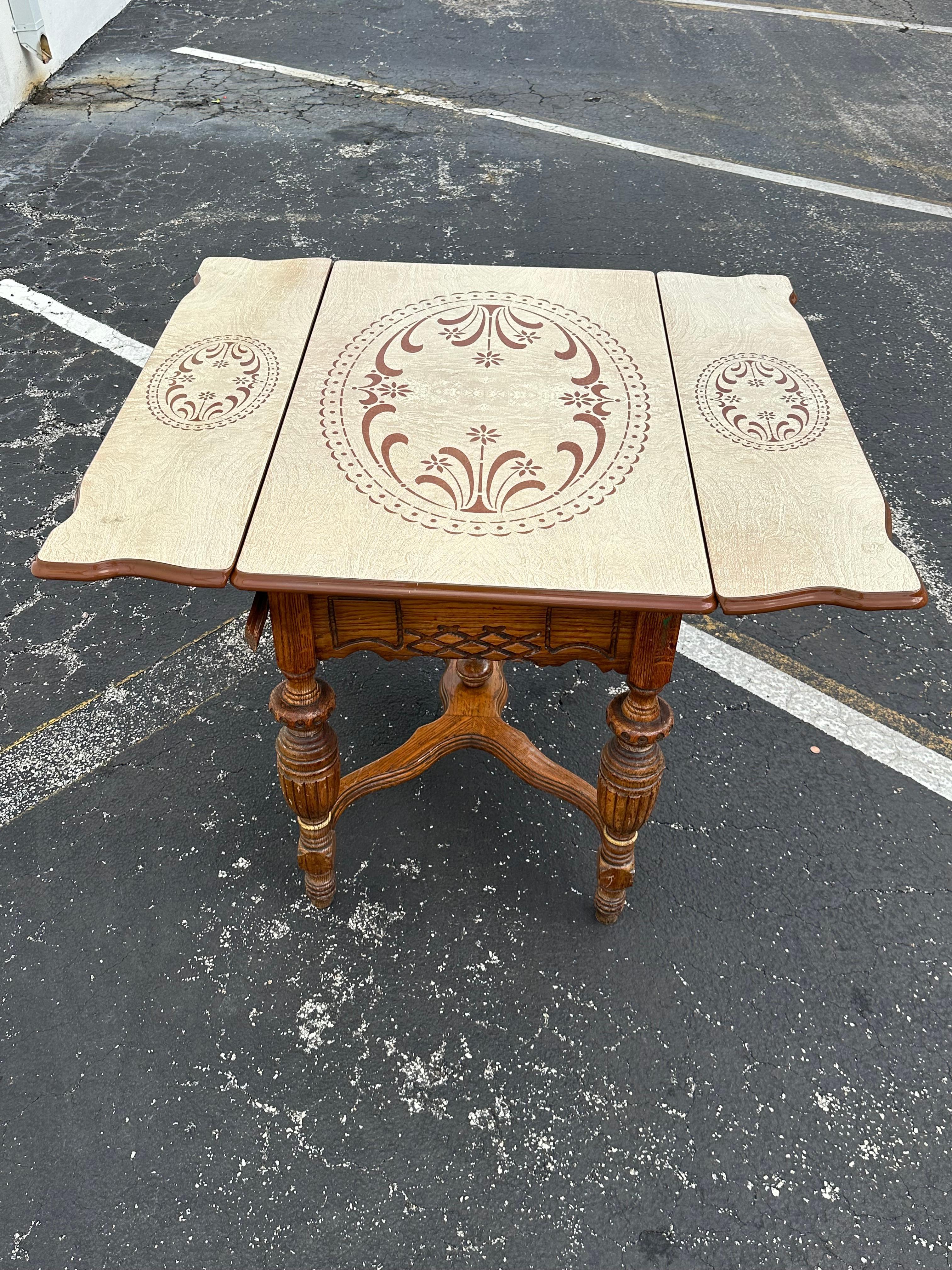Mesa de Escritorio Extensible de Centro de Juegos de Madera de Acero Carvef del Siglo XIX en venta 7