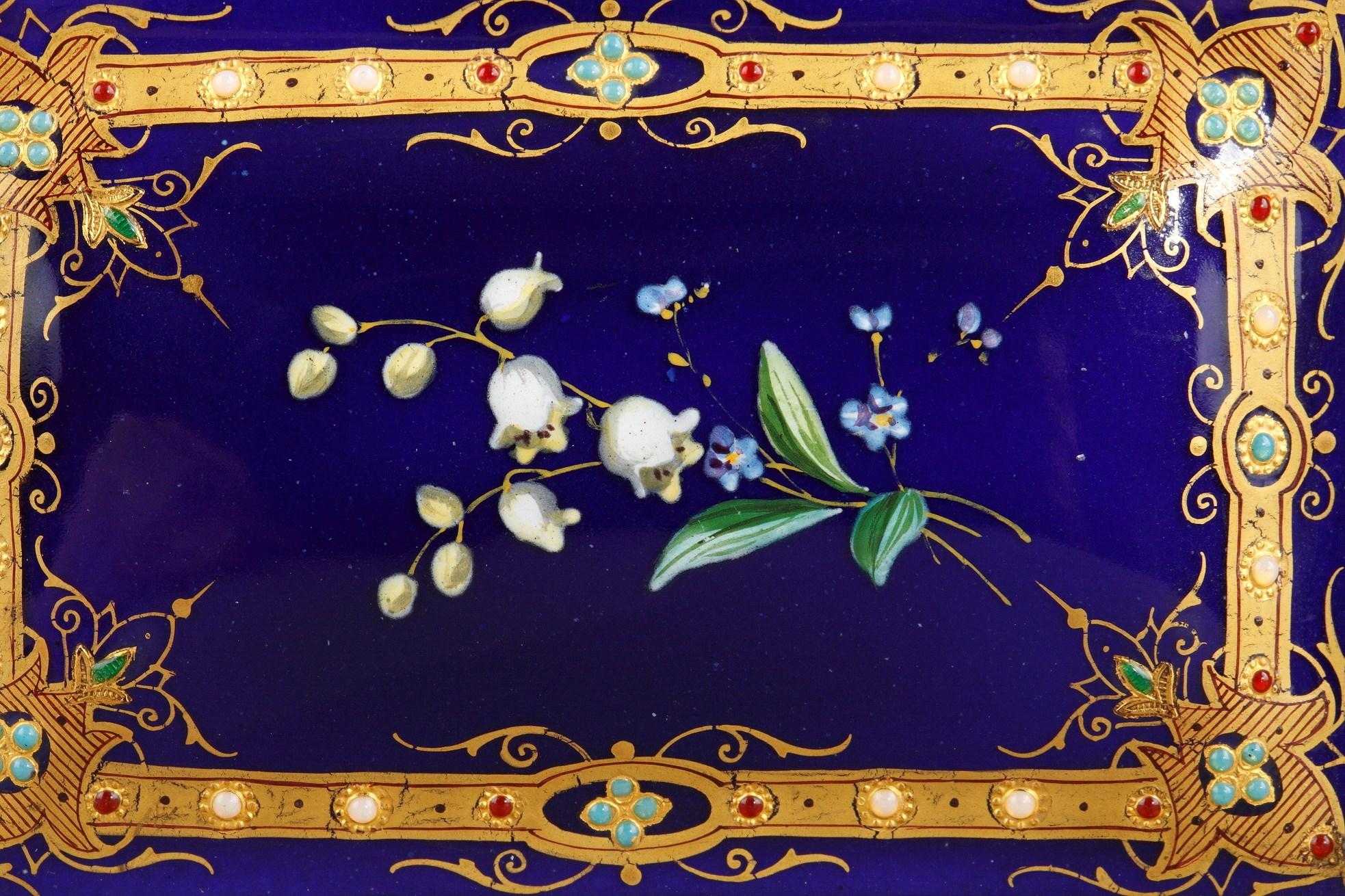 19th Century Casket in Enamel and Gilt Bronze Mount, Signed Tahan 3