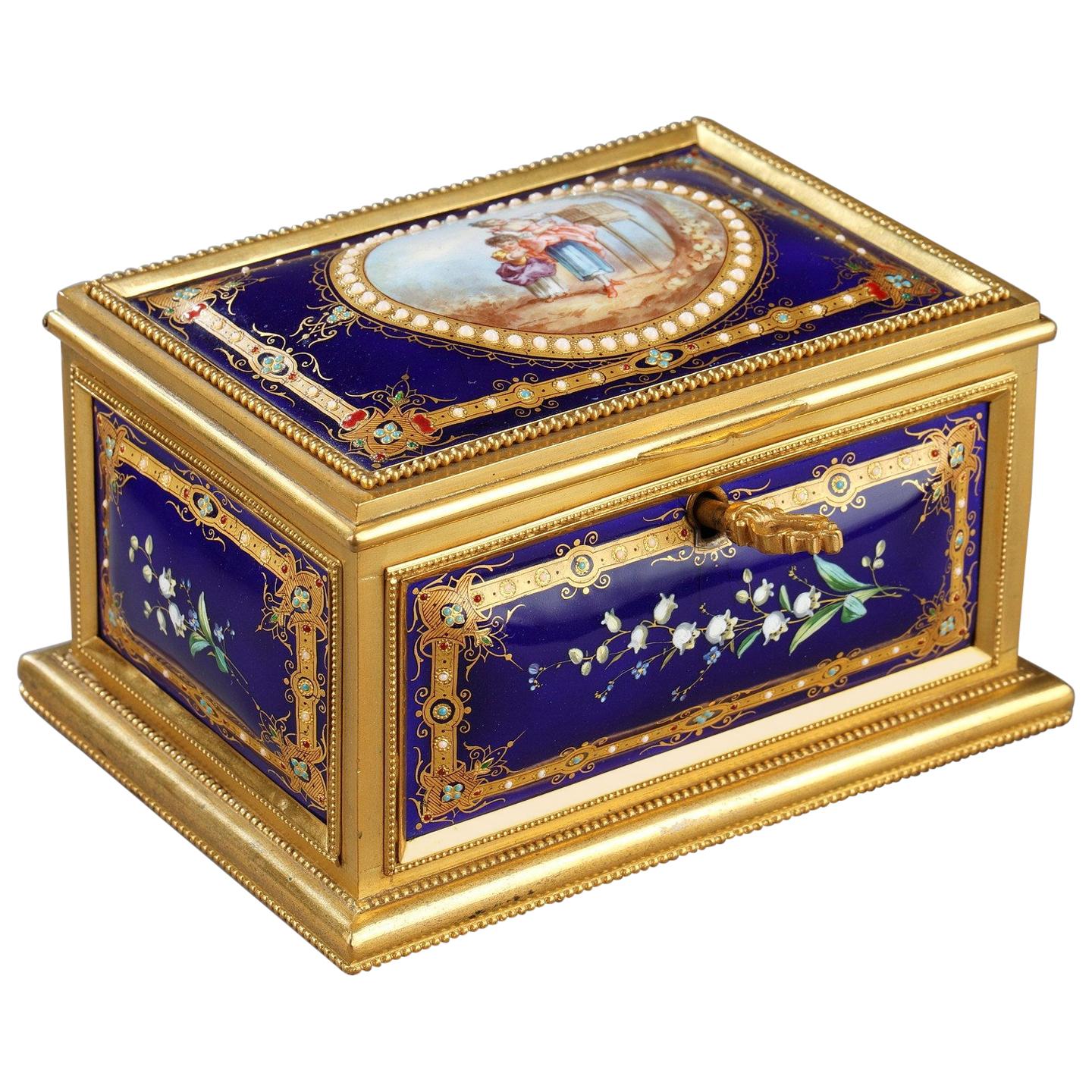 19th Century Casket in Enamel and Gilt Bronze Mount, Signed Tahan