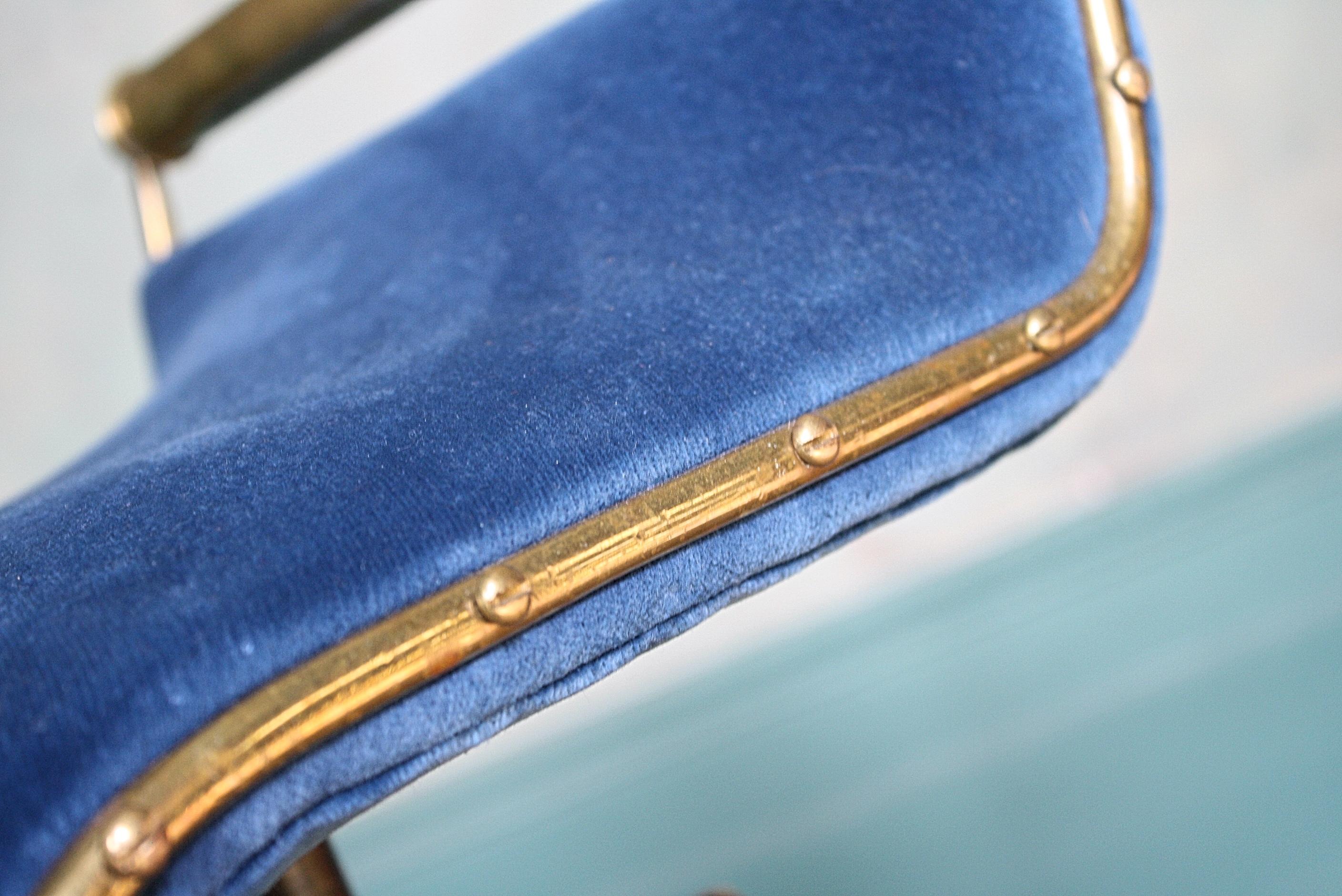 adjustable cello chair