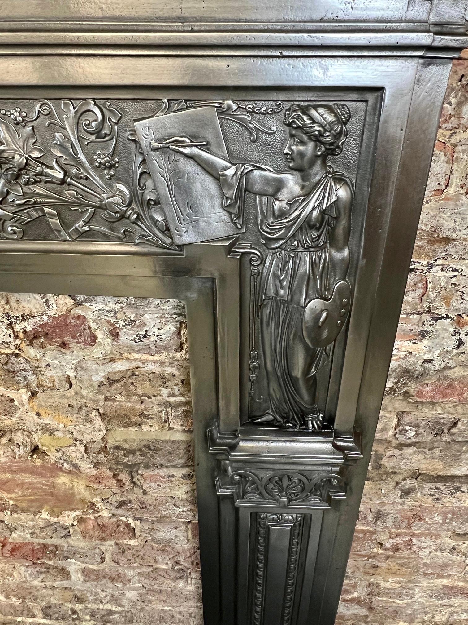 19. Jahrhundert Gusseisen brüniert Mantlepiece Surround (Britisch) im Angebot