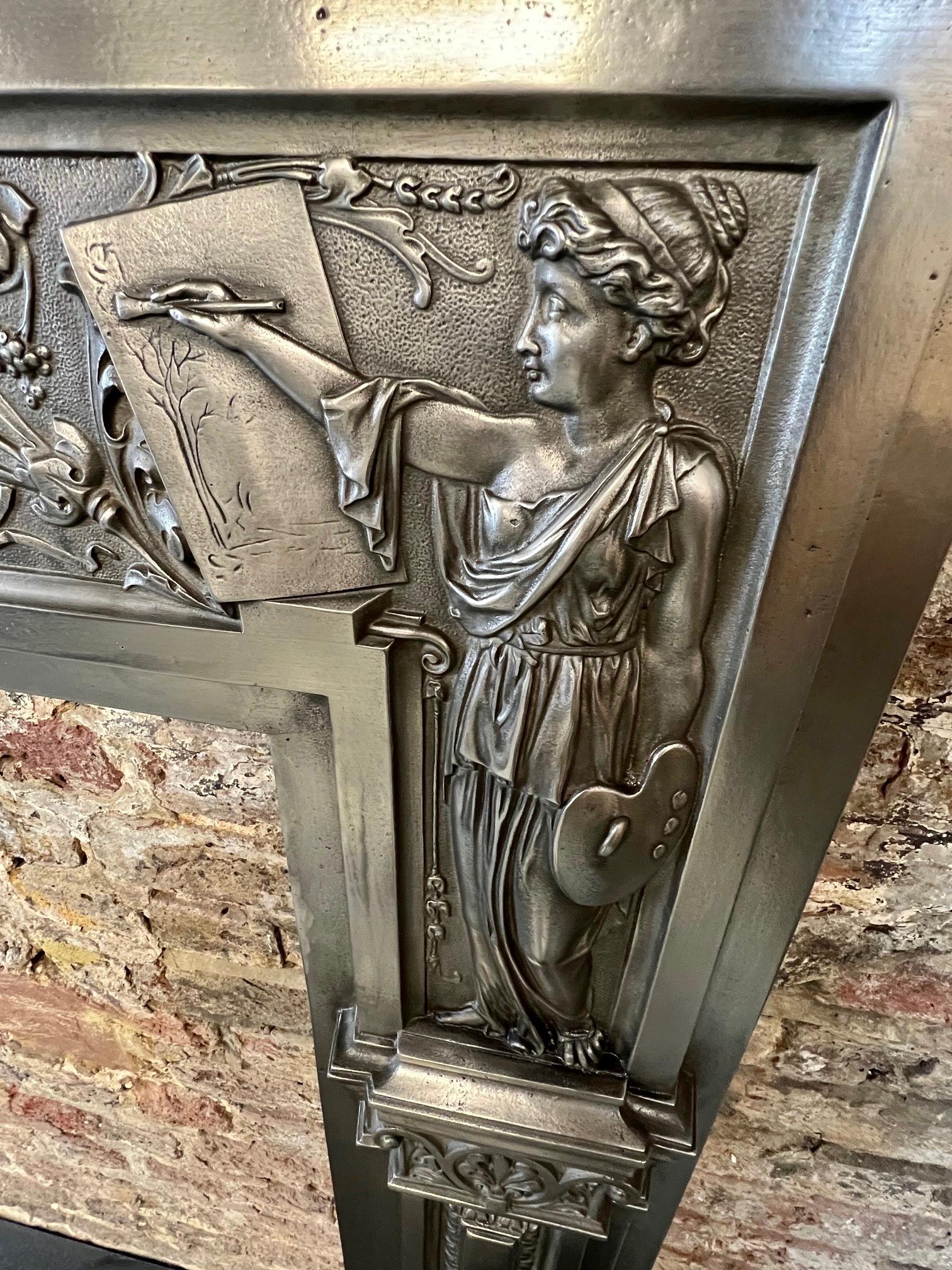 19. Jahrhundert Gusseisen brüniert Mantlepiece Surround im Angebot 2
