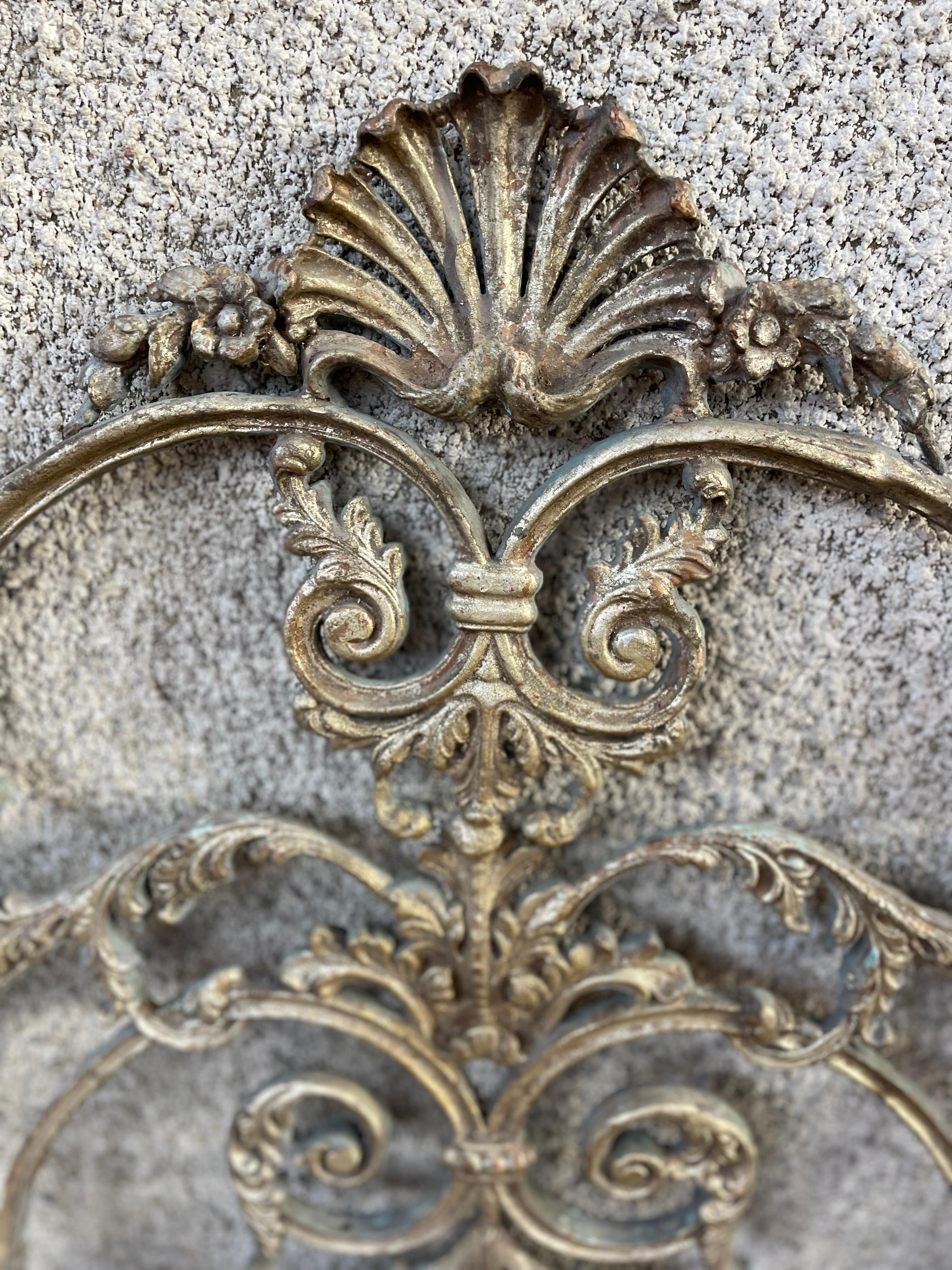 19th Century Cast Iron Decorative Panel with Floral scrolling For Sale 6