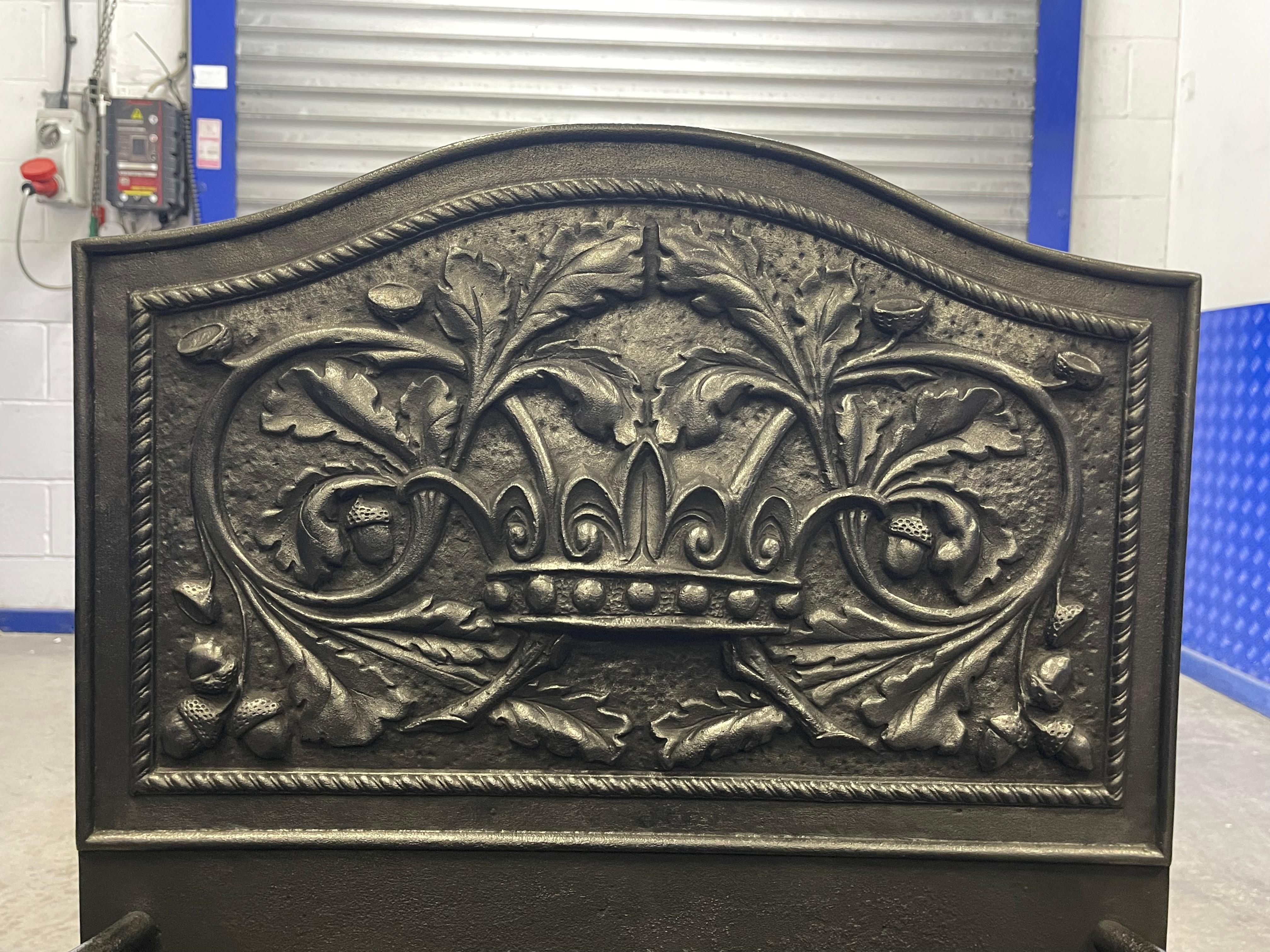 Victorian 19th Century Cast Iron Firebasket with Ashpan For Sale
