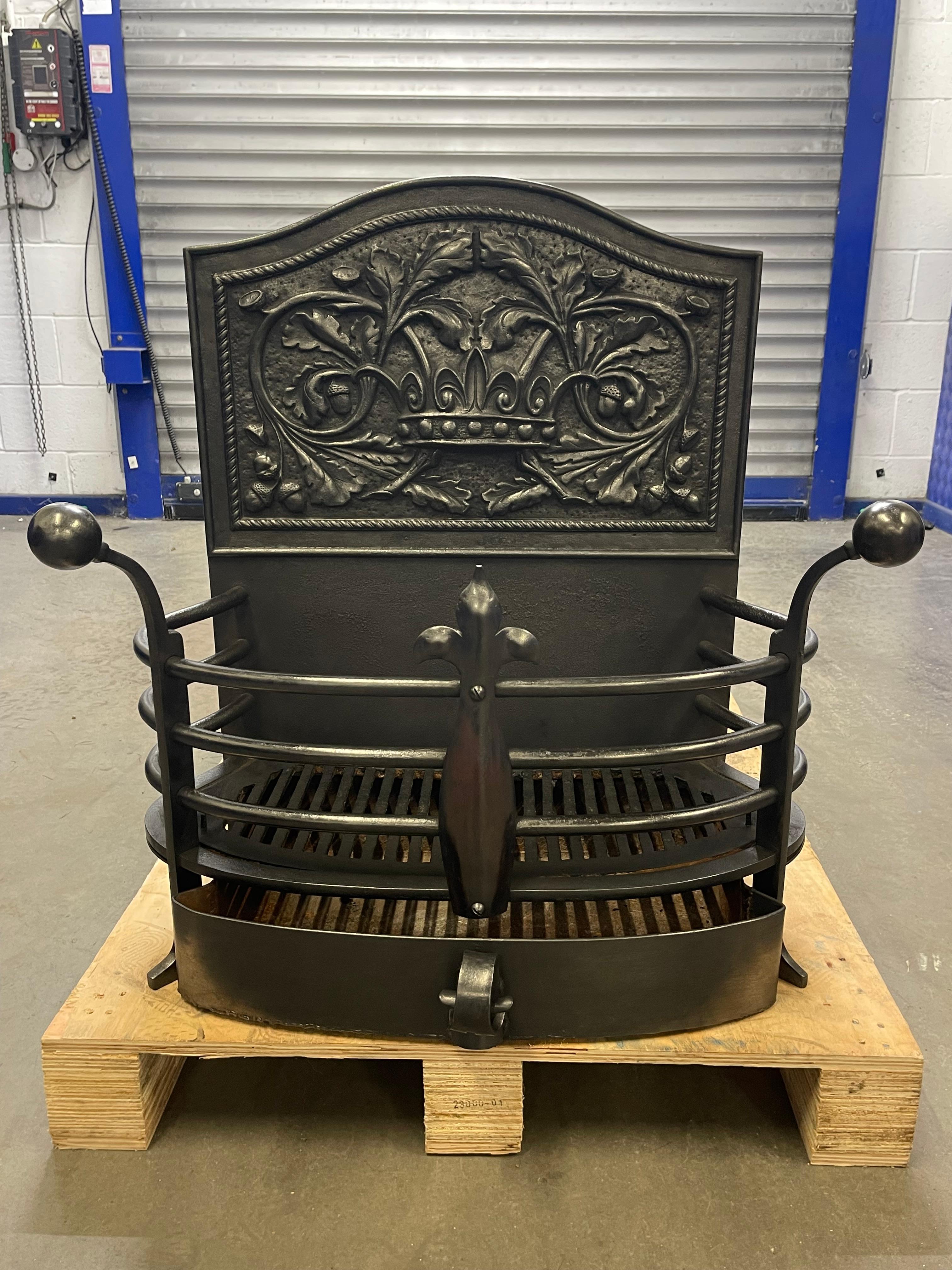 19th Century Cast Iron Firebasket with Ashpan For Sale 4
