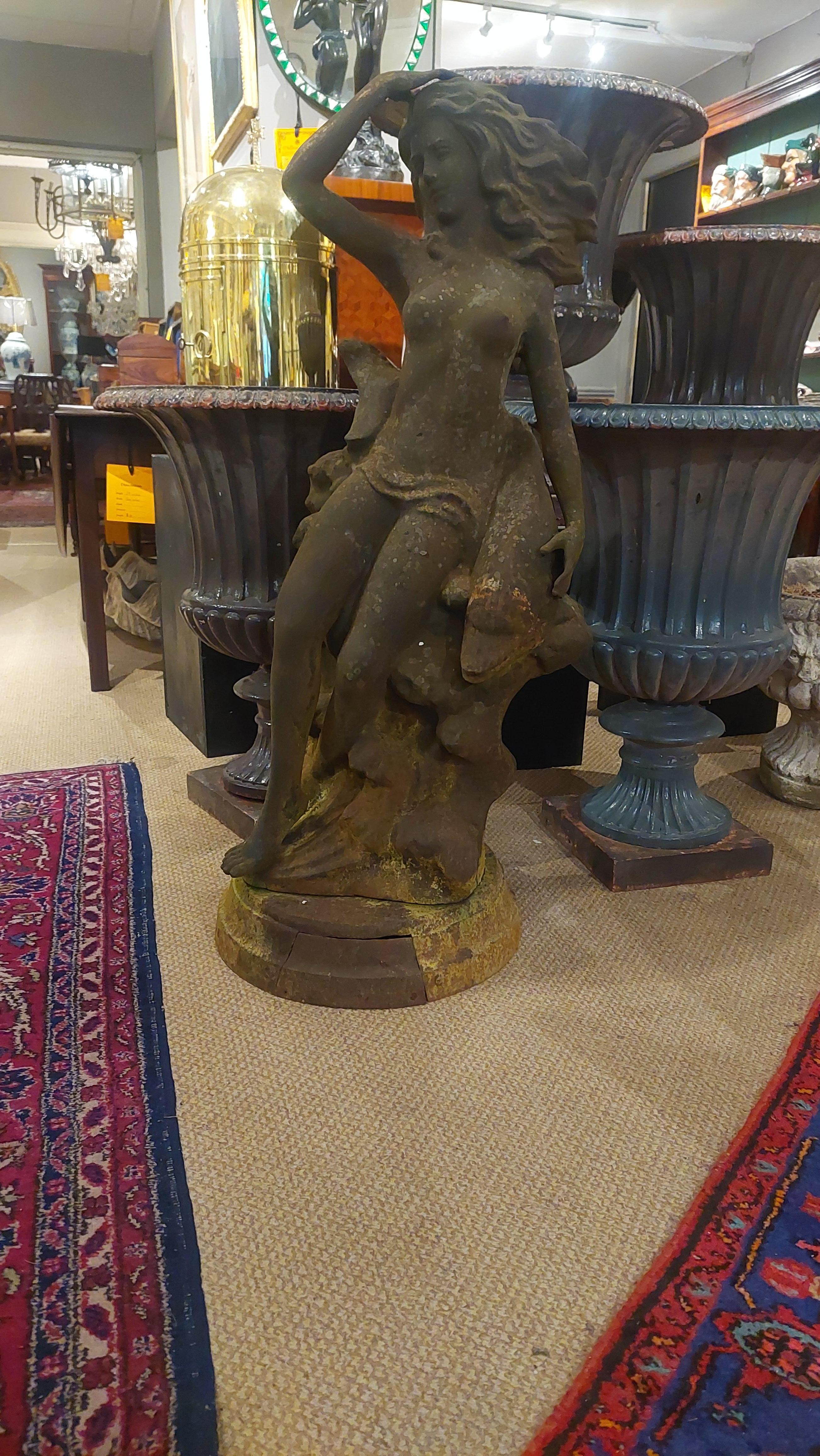 Neoclassical 19th Century Cast Iron Fountain For Sale