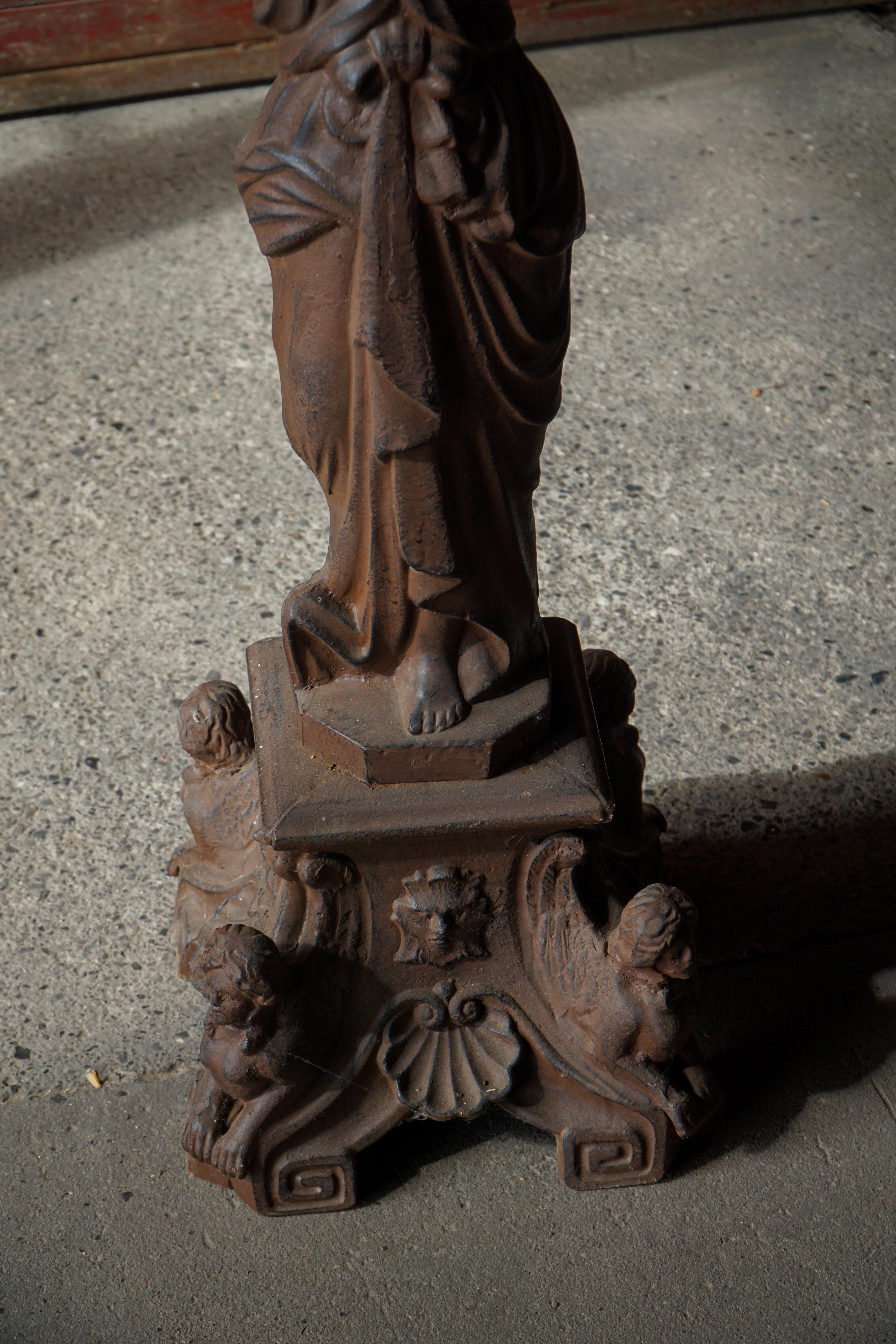 Scultura a candelabro per esterni in ghisa del XIX secolo, cinque supporti, Francia in vendita 4