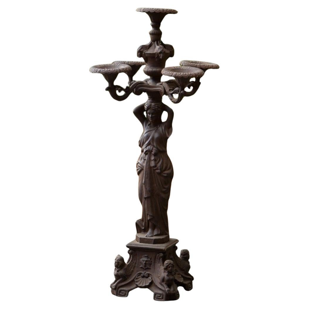 Scultura a candelabro per esterni in ghisa del XIX secolo, cinque supporti, Francia in vendita