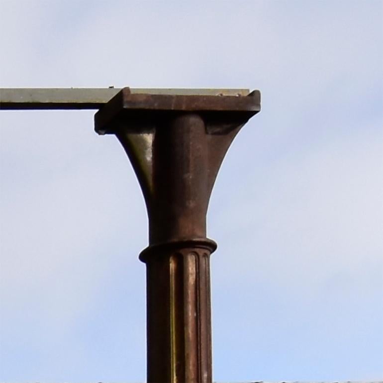 cast iron posts pillars