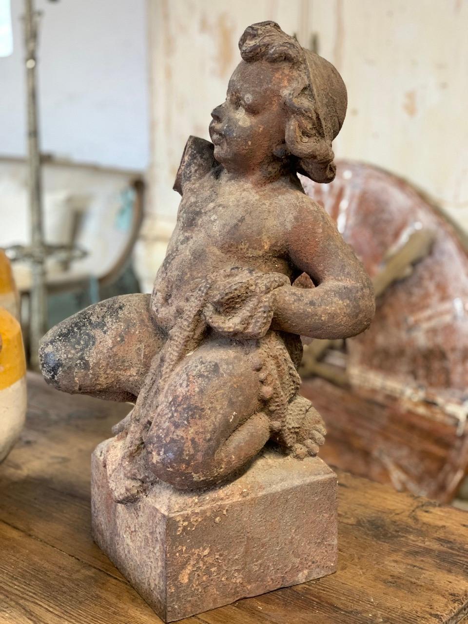 19th Century Cast Iron Putti Figure In Good Condition In Ongar, GB