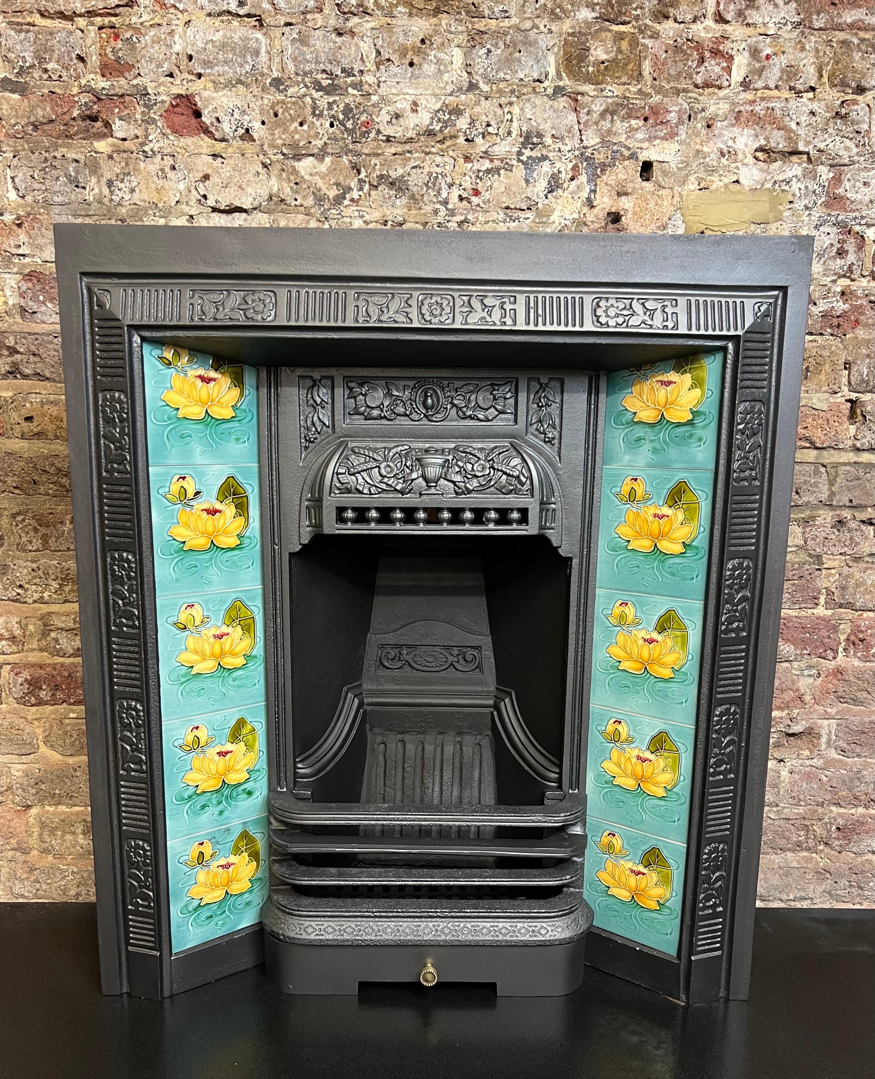 Chimenea de hierro fundido del siglo XIX en venta 3