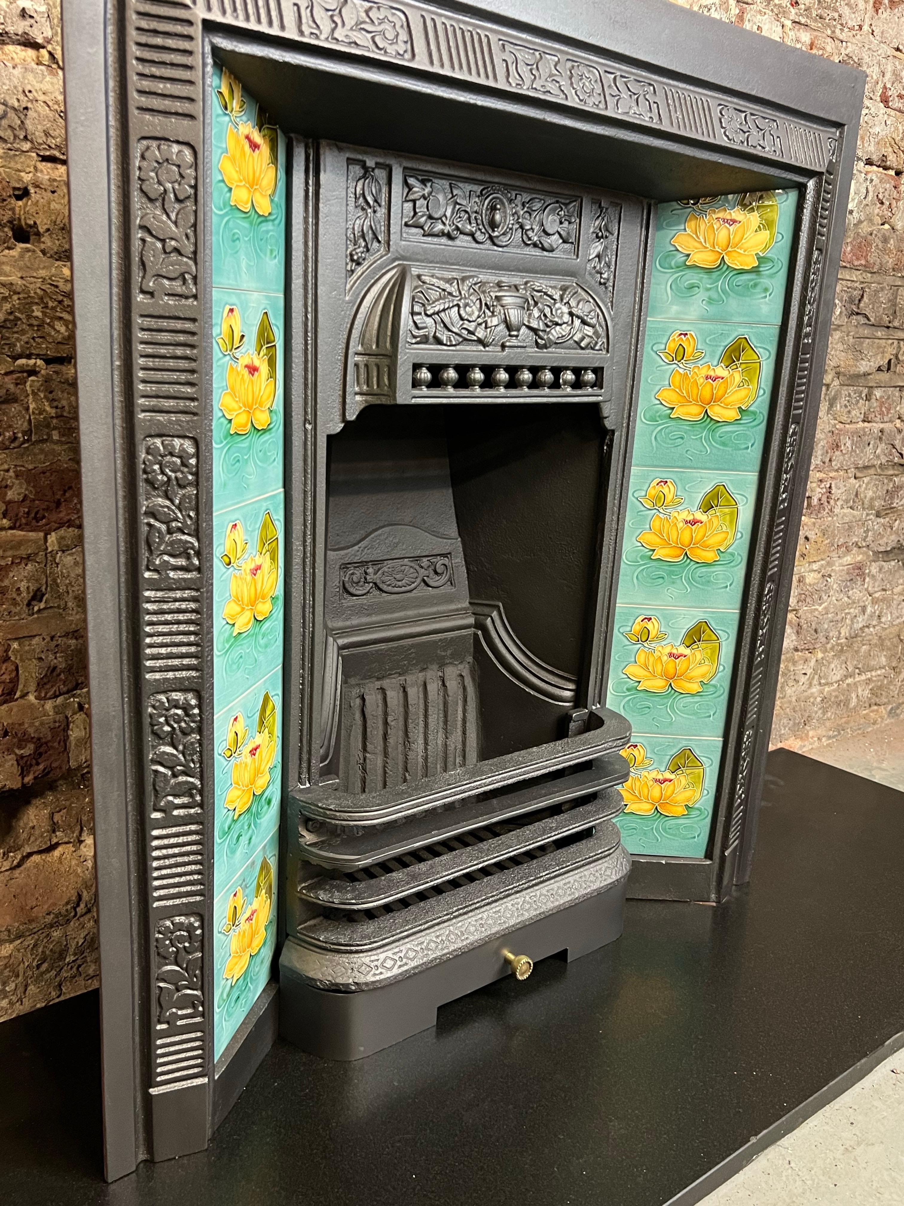 Chimenea de hierro fundido del siglo XIX Ennegrecido en venta