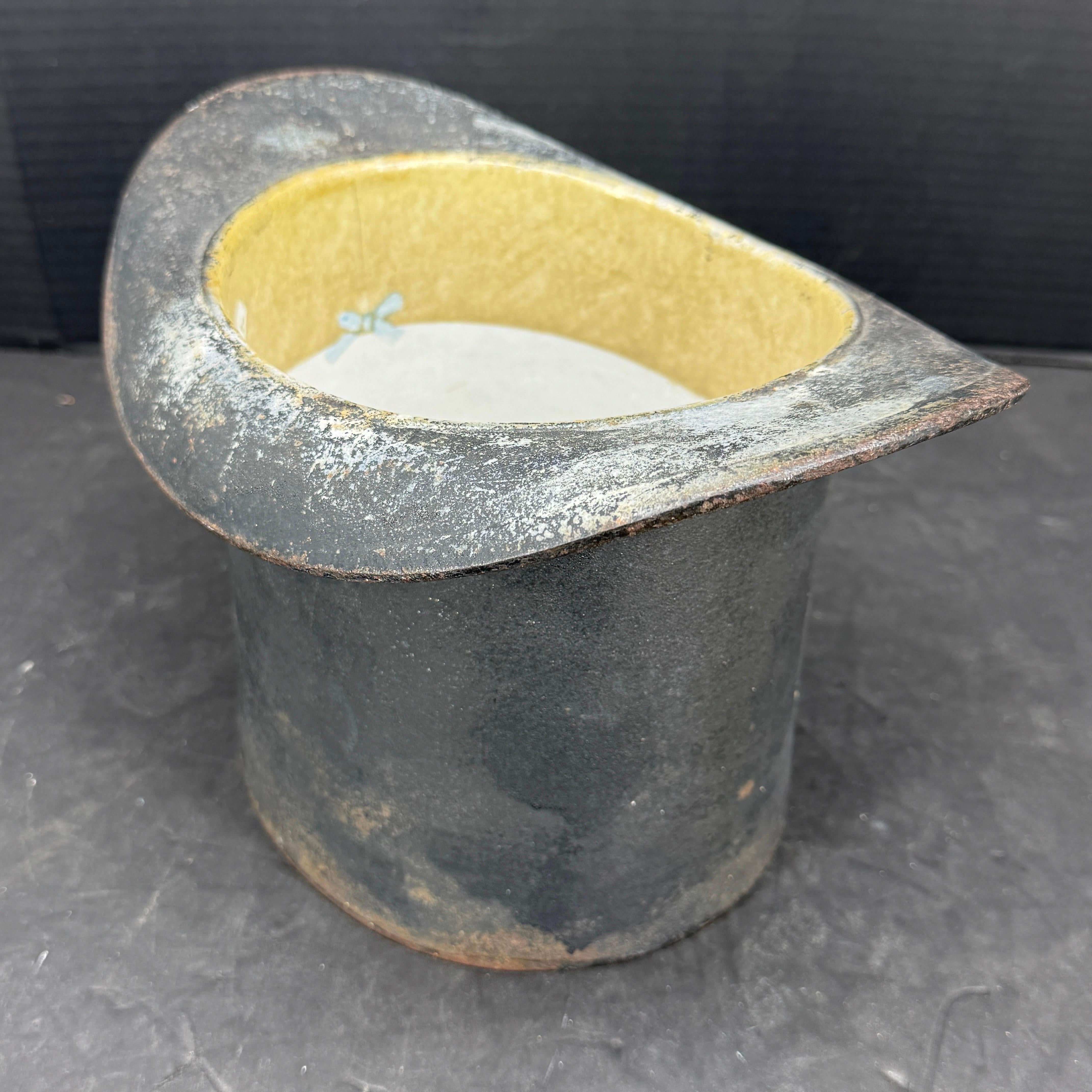 19th Century Cast Iron Top Hat Spittoon Vase Wine Cooler Standard Mfg Pittsburgh For Sale 5