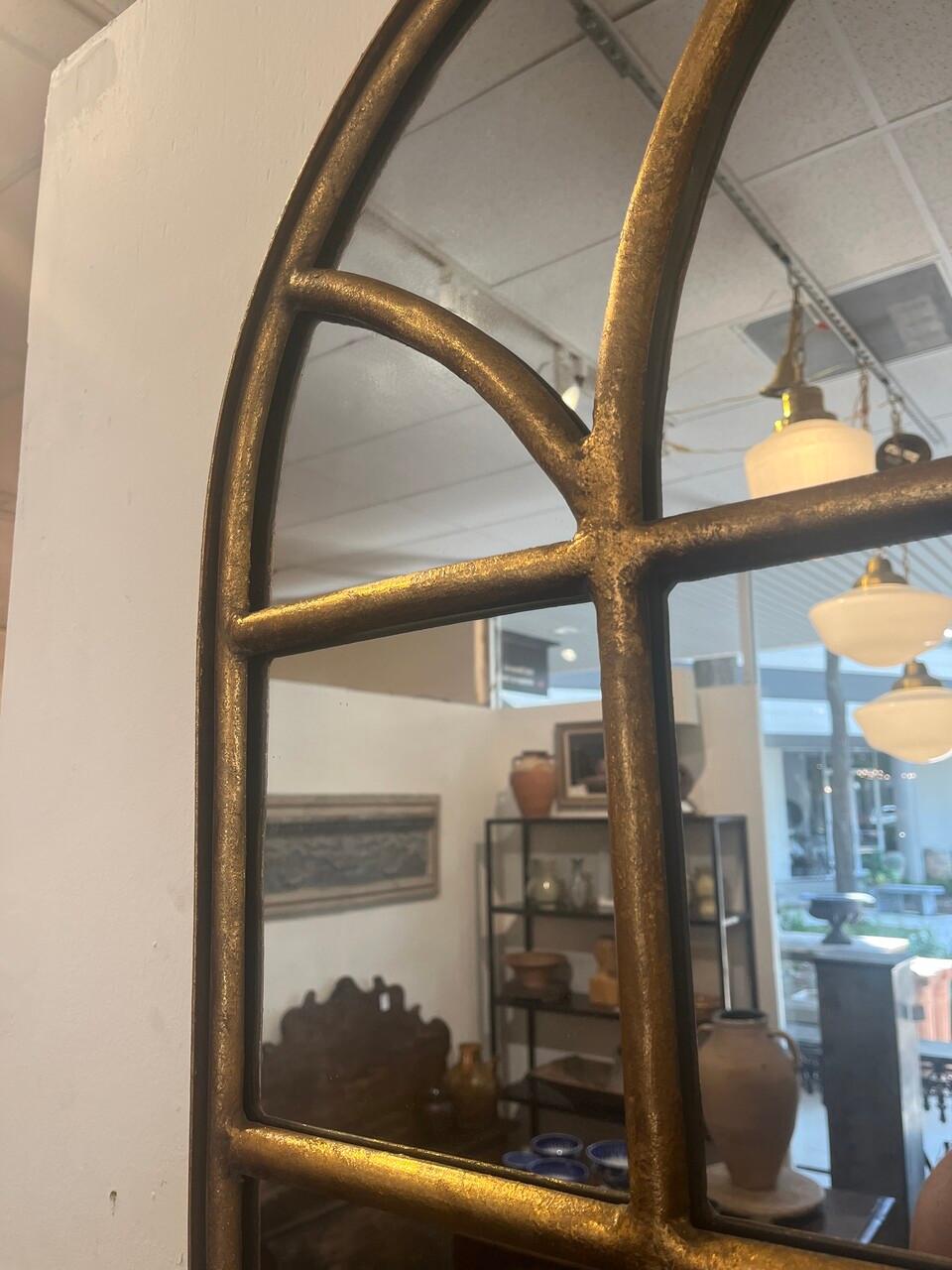 Industriel Miroir treillis en métal moulé du 19e siècle en vente