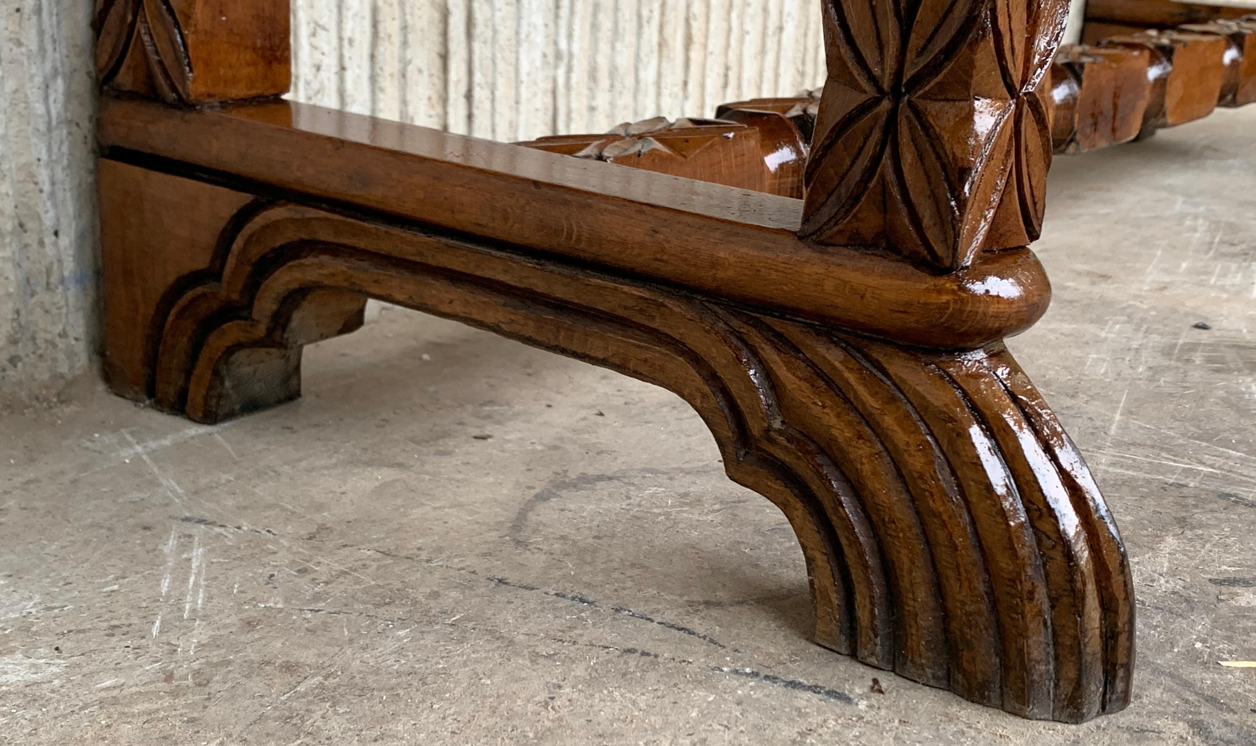 19th Century Catalan Spanish Carved Walnut Console Sofa Table, Four Drawers For Sale 8