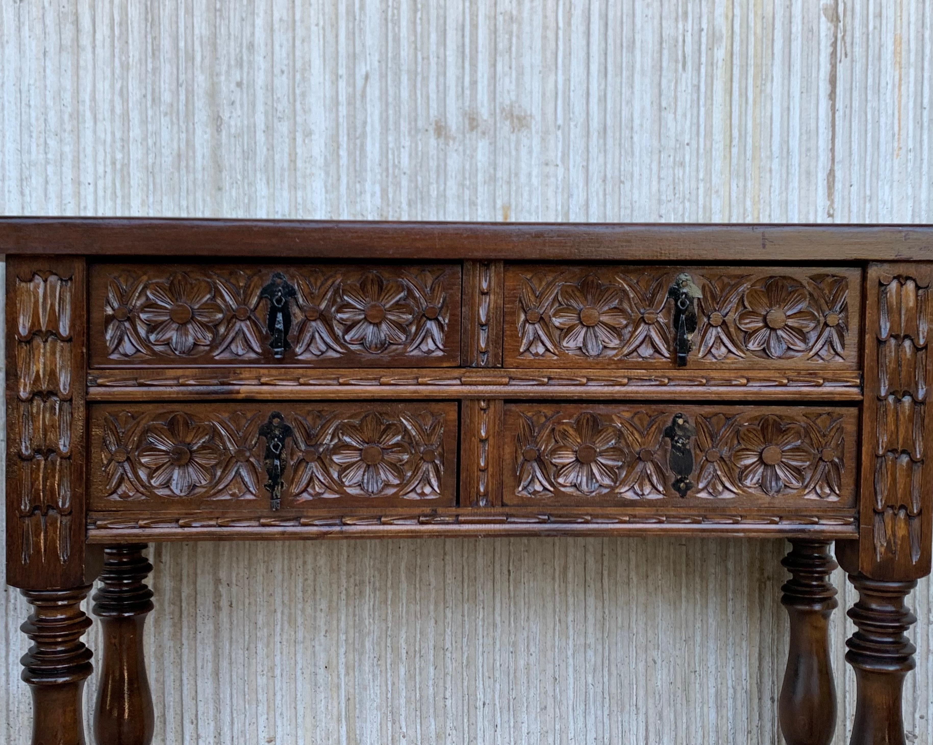 19th Century Catalan Spanish Carved Walnut Console Sofa Table, Four Drawers In Good Condition In Miami, FL
