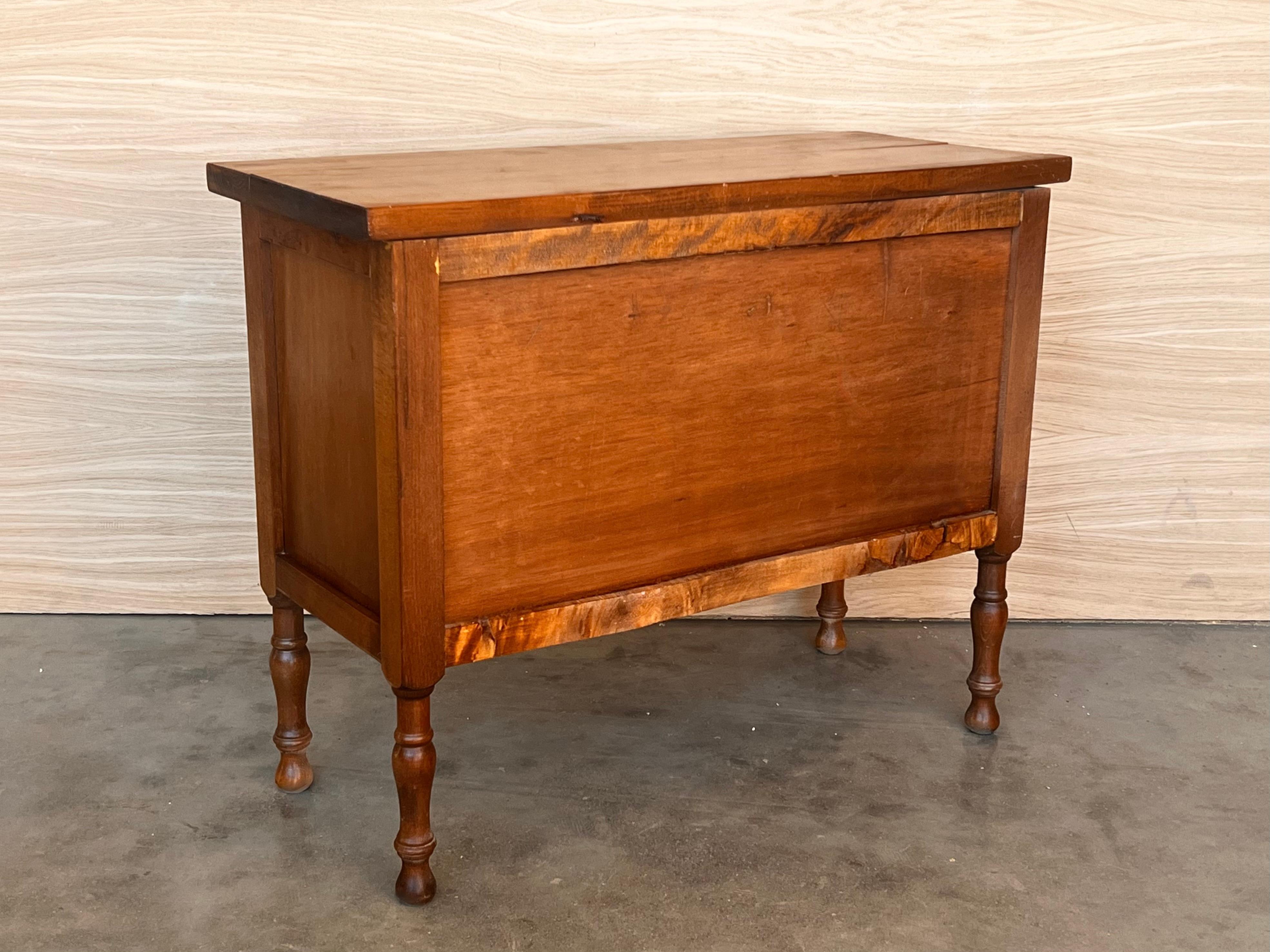 19th Century Catalan Spanish Carved Walnut Console Sofa Table, Three Drawers For Sale 4