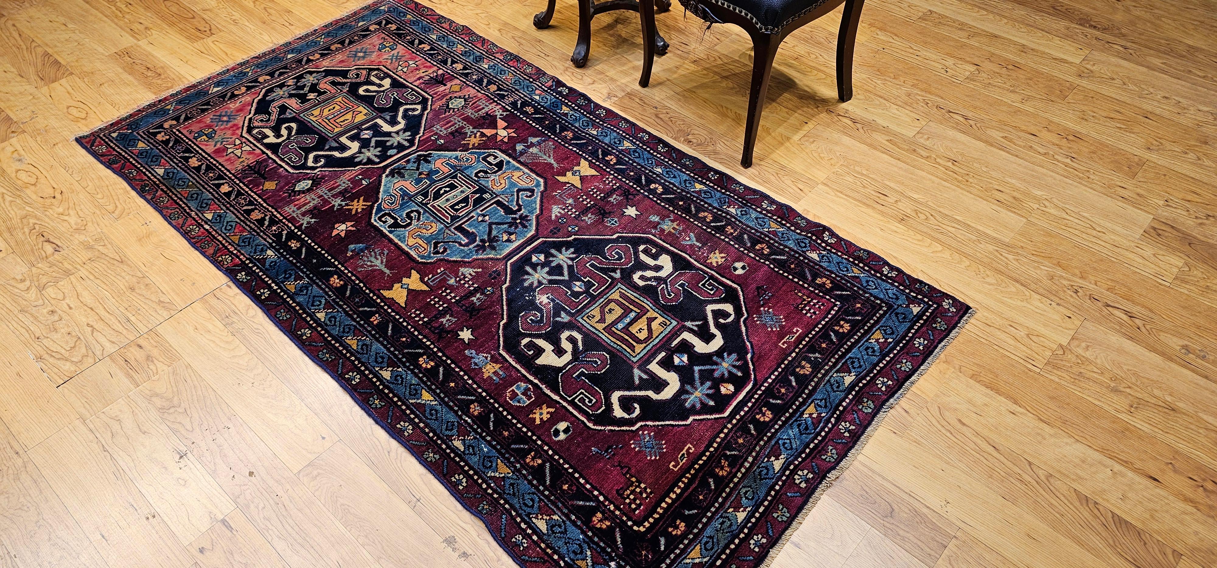 19th Century Caucasian Cloudband Kazak Area Rug in Cranberry Red, Blue For Sale 6
