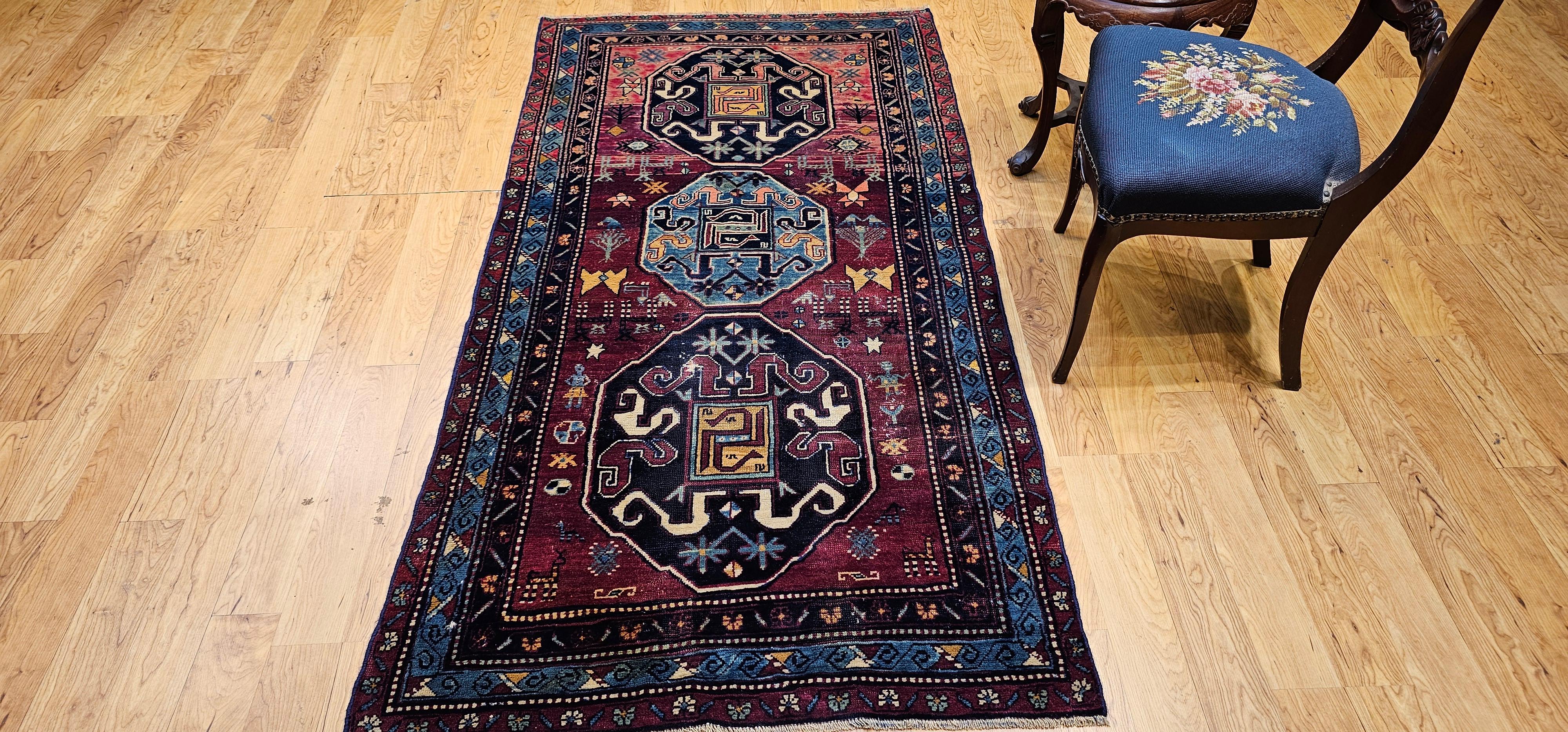 19th Century Caucasian Cloudband Kazak Area Rug in Cranberry Red, Blue For Sale 7