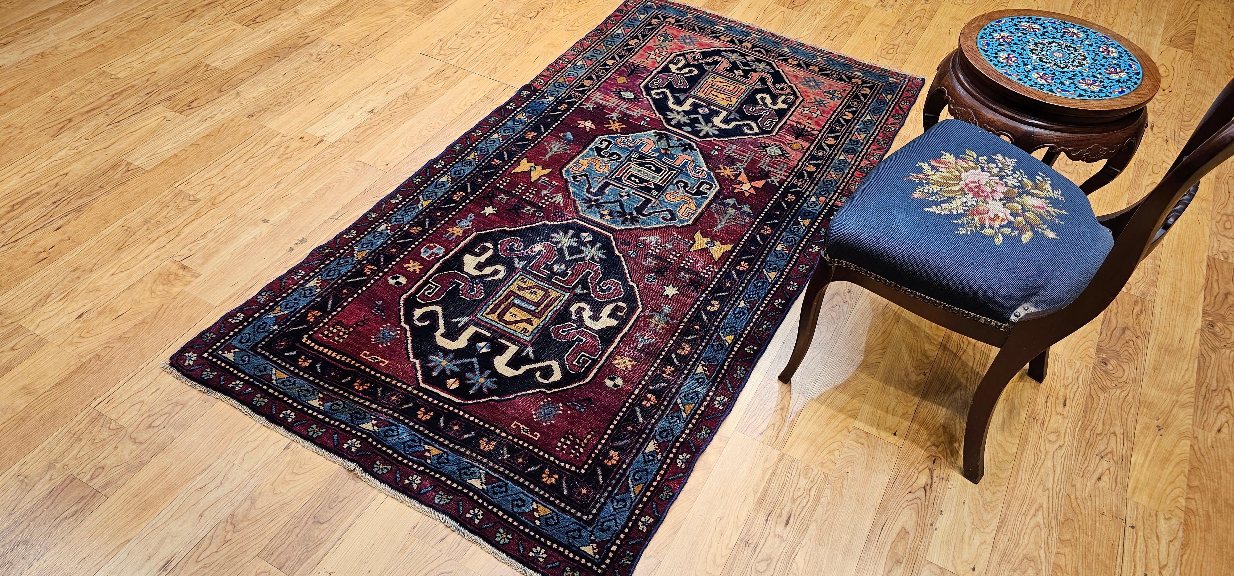 19th Century Caucasian Cloudband Kazak Area Rug in Cranberry Red, Blue For Sale 8