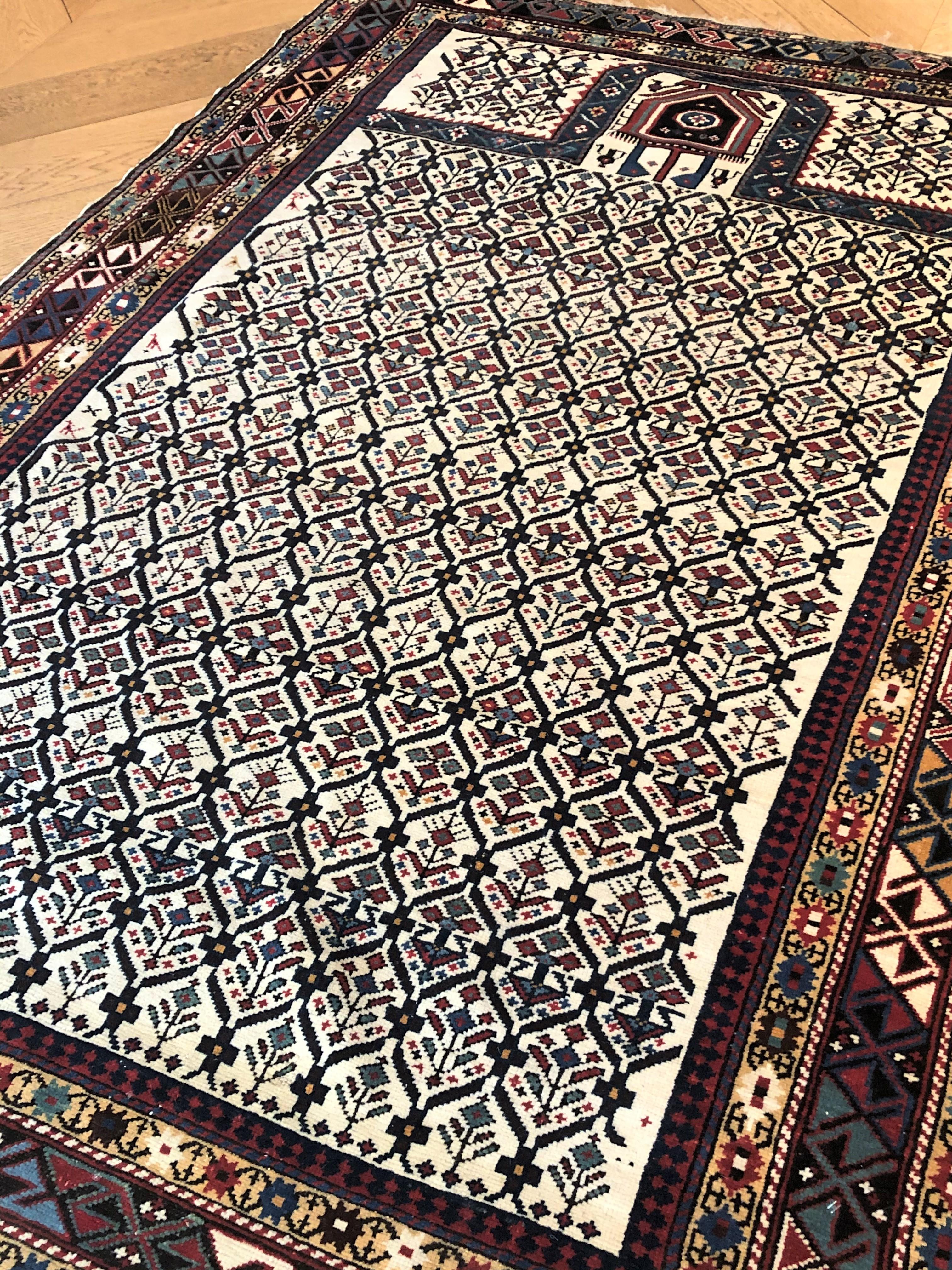 Hand-Knotted 19th Century Caucasian Dagestan White Background and Diamond Pattern Rug, ca1890