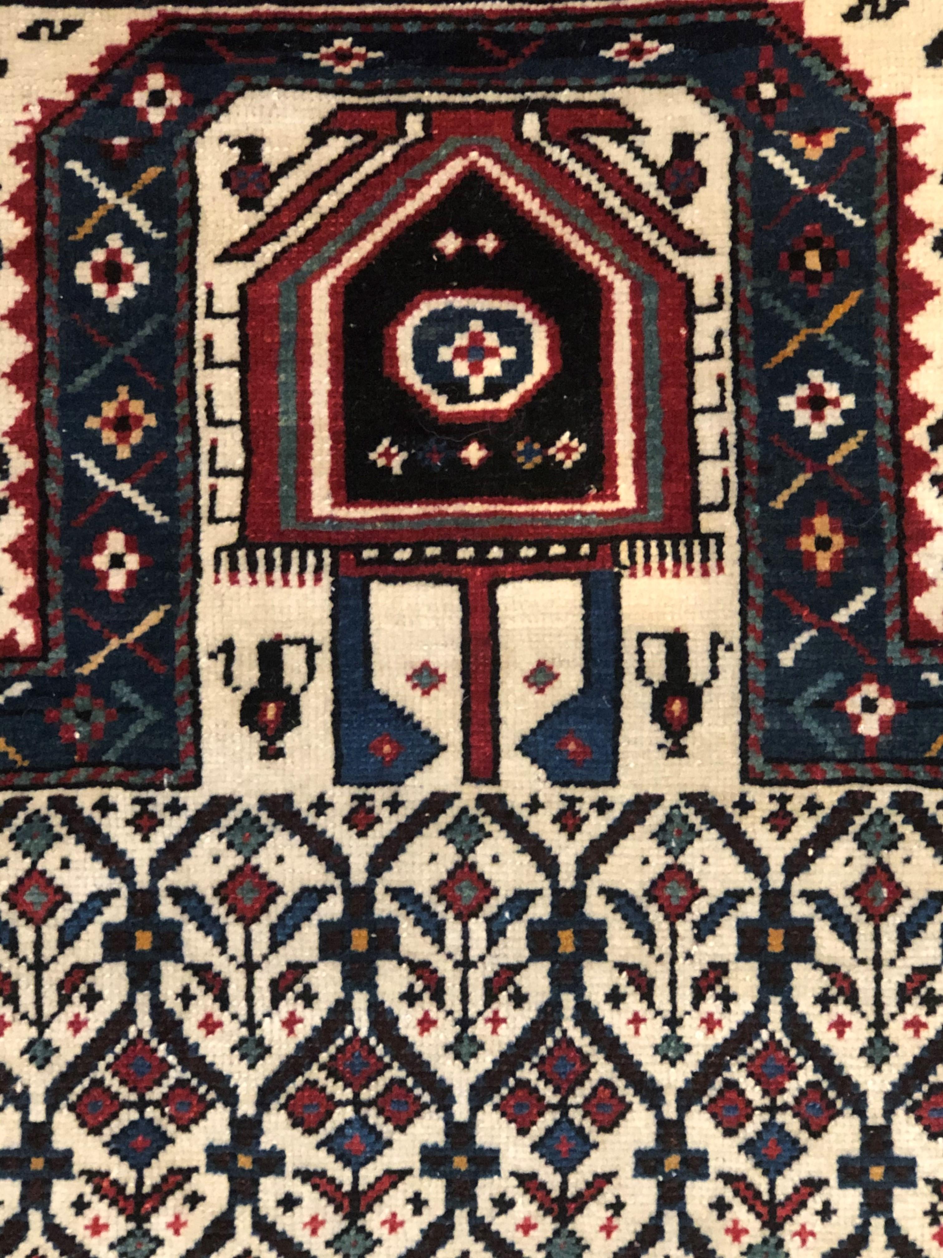 19th Century Caucasian Dagestan White Background and Diamond Pattern Rug, ca1890 4