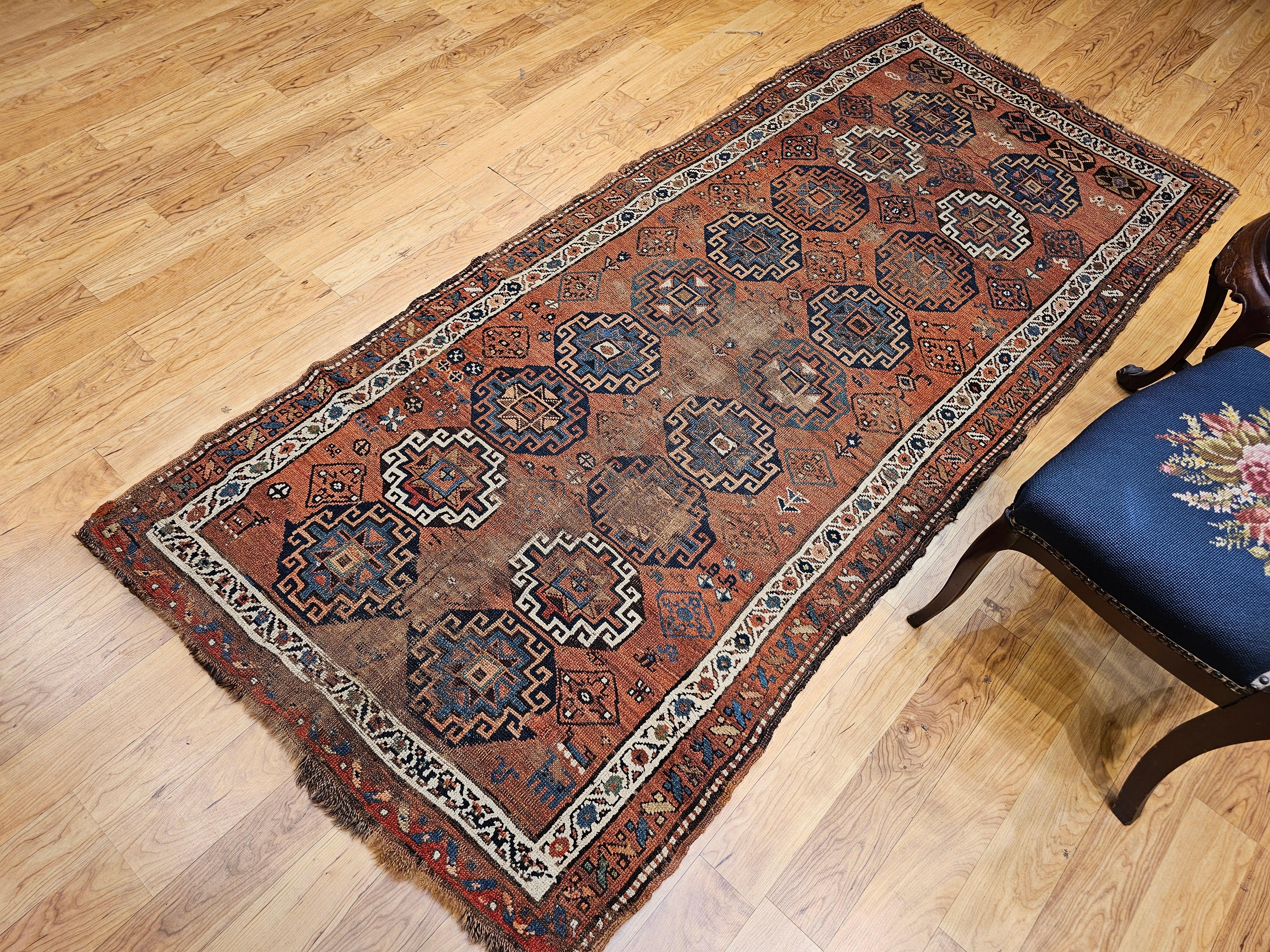 Tapis du Karabagh caucasien du 19ème siècle en vente 5