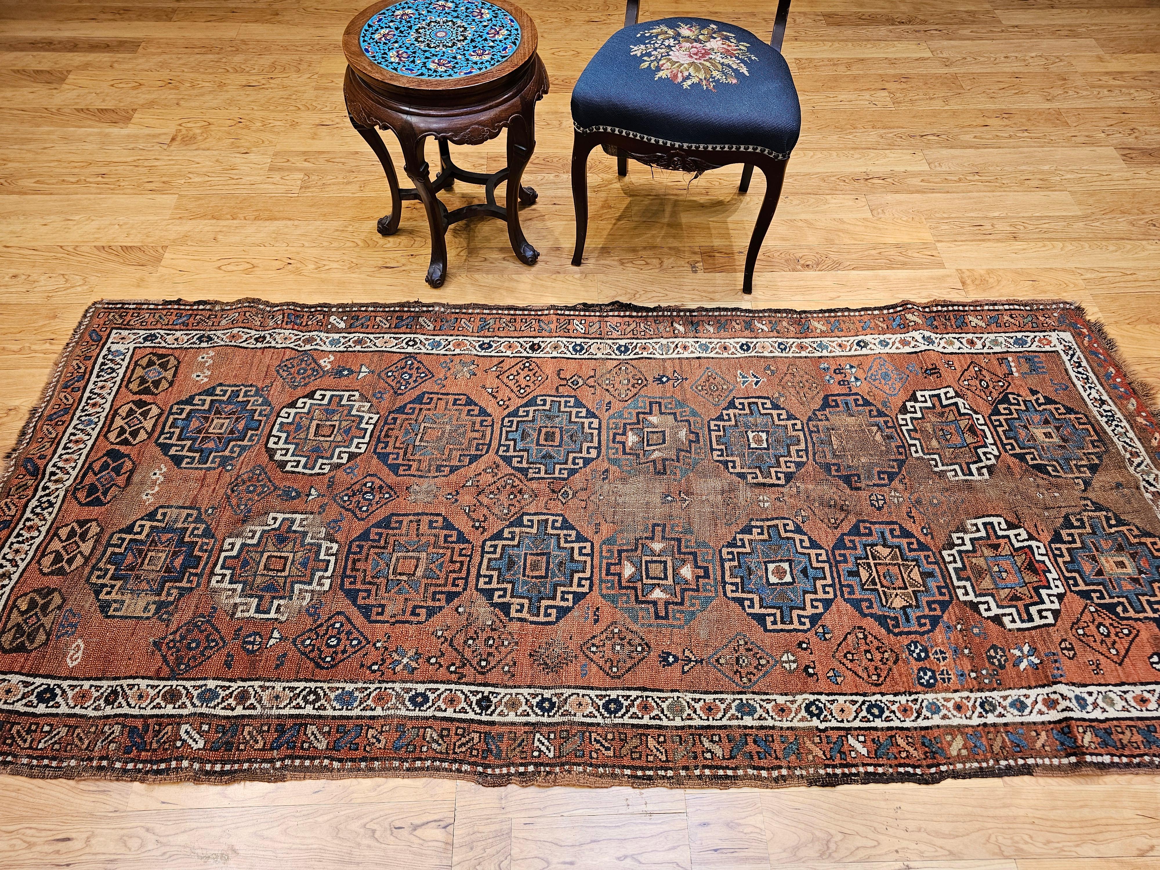 Tapis du Karabagh caucasien du 19ème siècle en vente 6