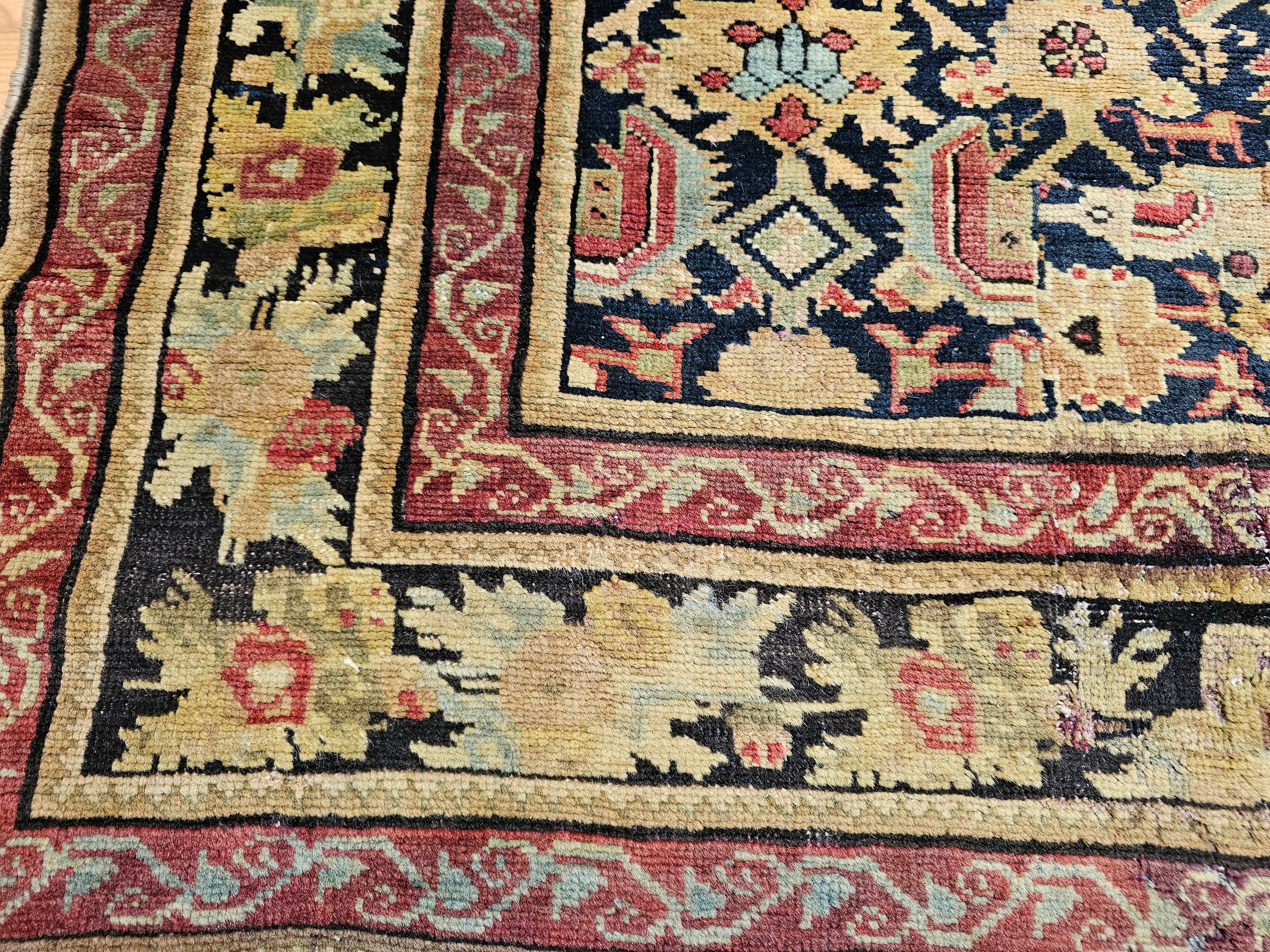 Alfombra de la Galería Karabagh del Cáucaso del siglo XIX en  Azul marino, Marrón, Azul, Rosa, Verde en venta 3