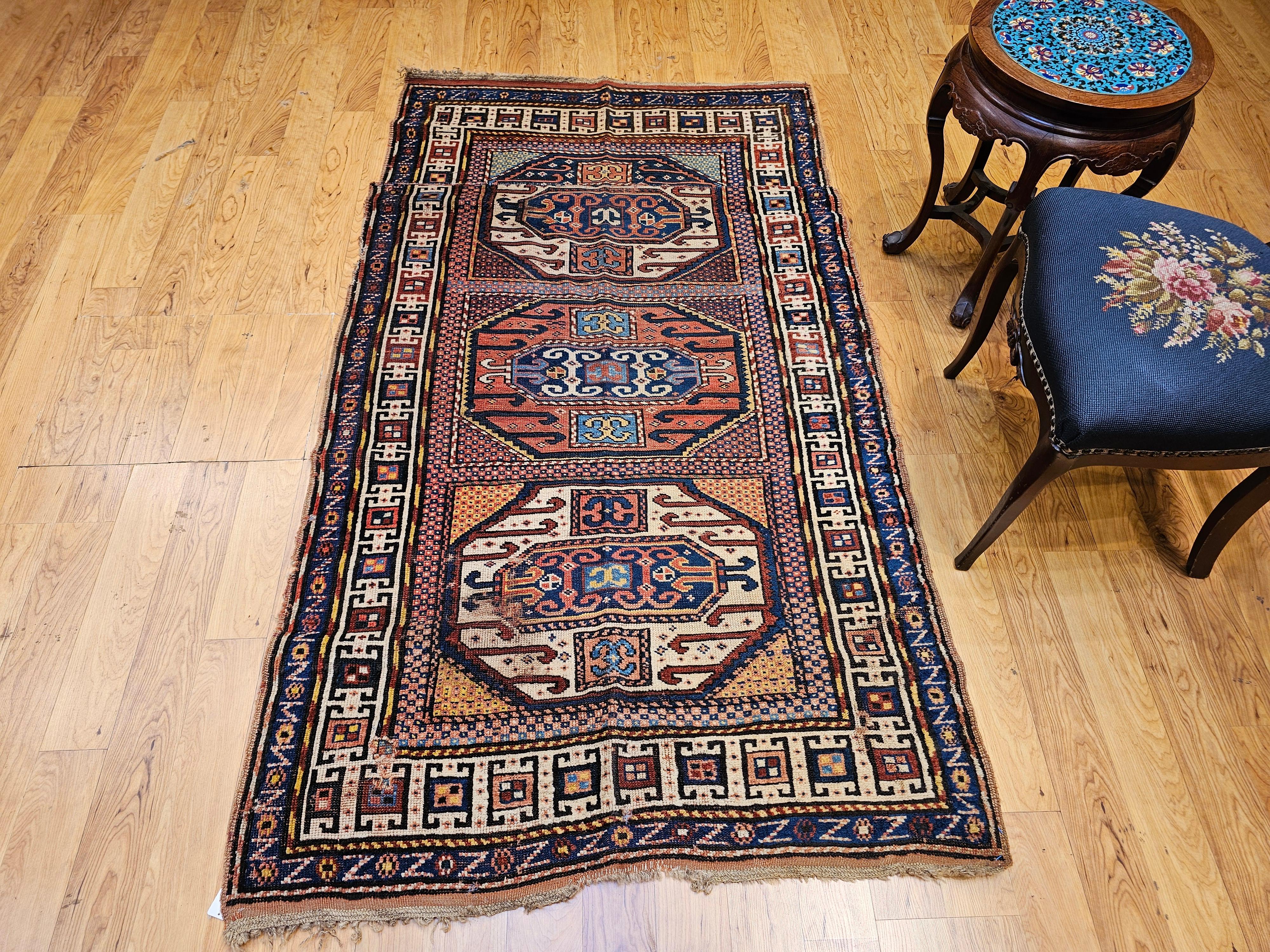 Tapis caucasien Karachov Kazak du 19ème siècle en vente 4