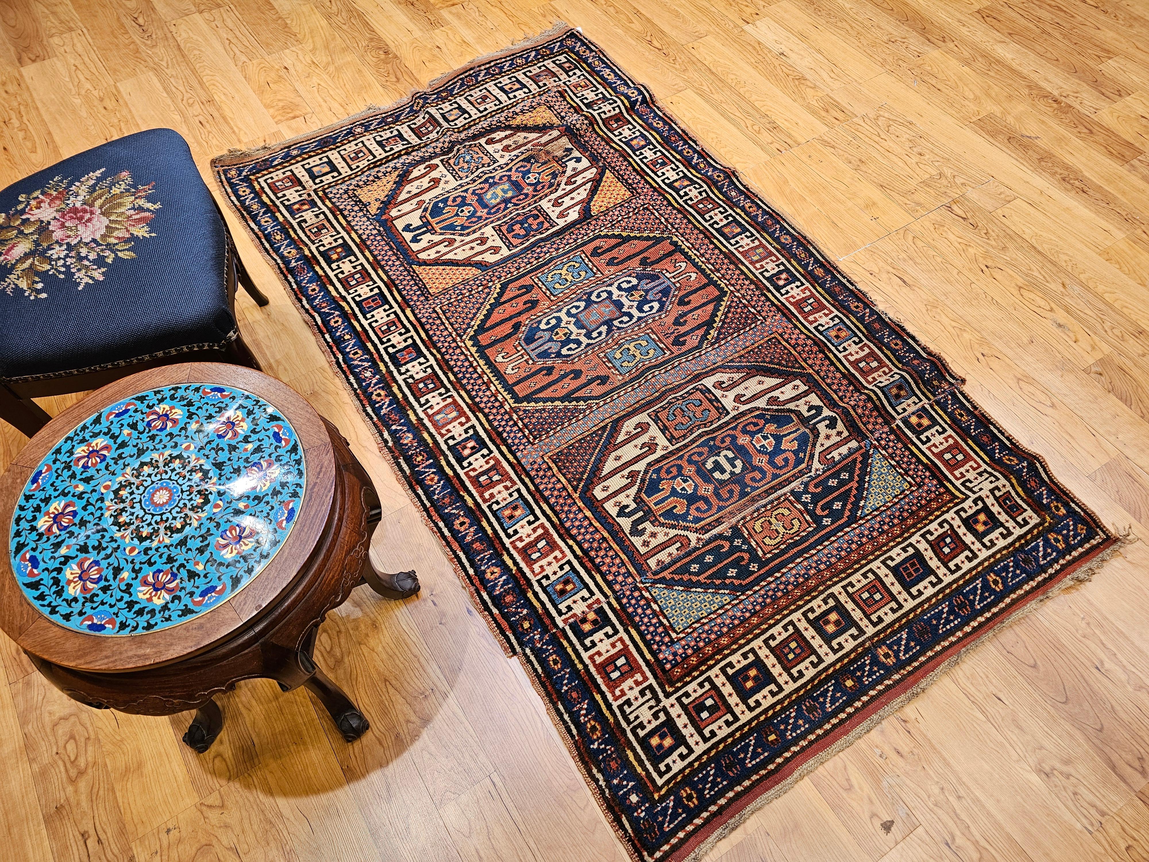Tapis caucasien Karachov Kazak du 19ème siècle en vente 7