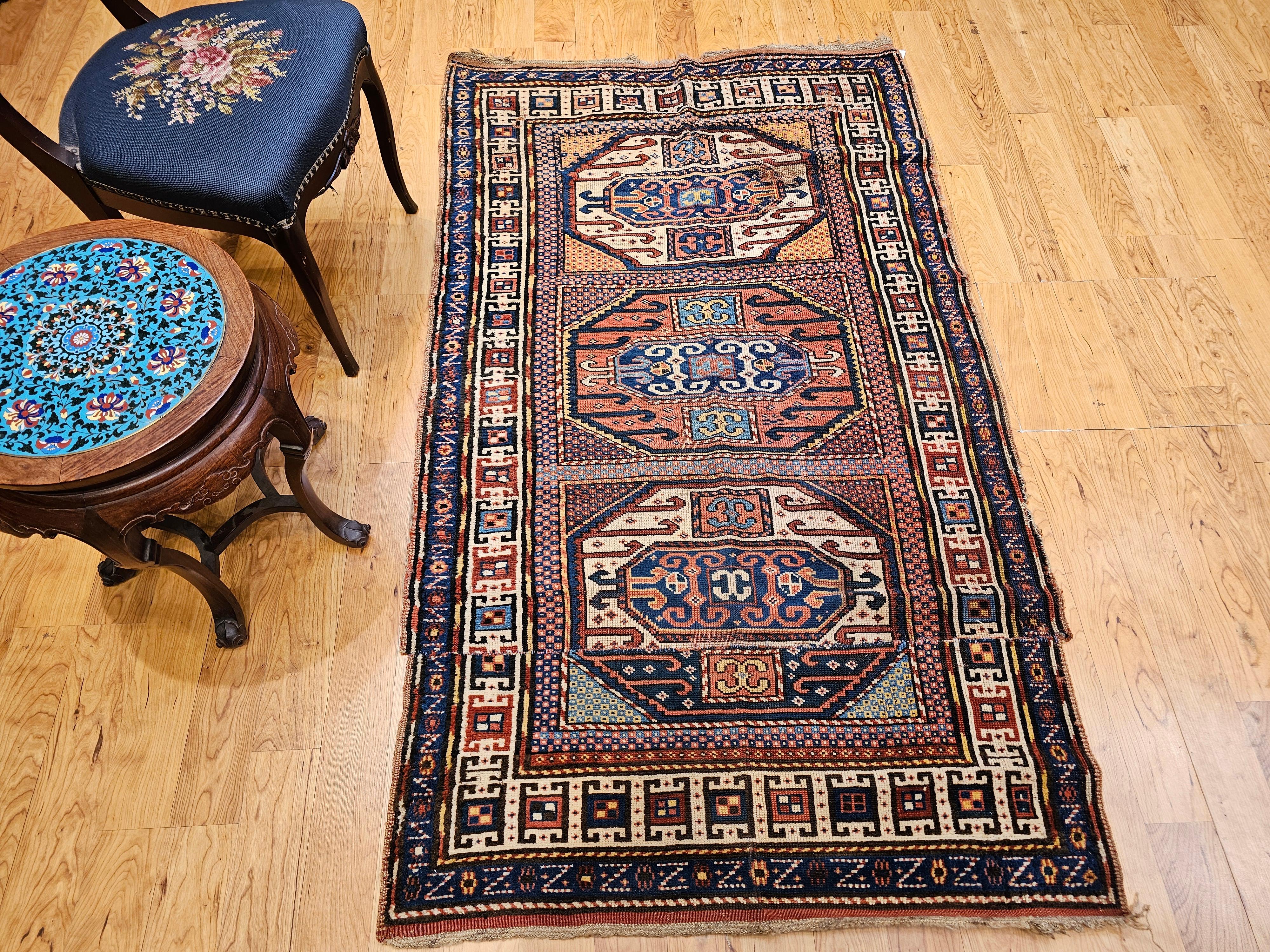 Tapis caucasien Karachov Kazak du 19ème siècle en vente 8