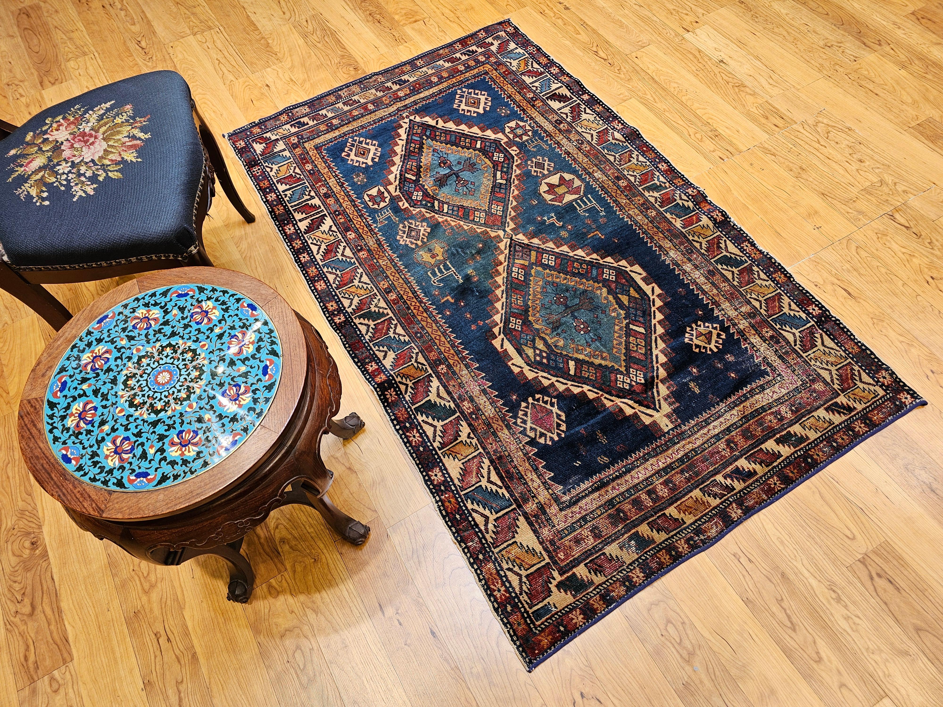 Tapis du Kazak caucasien du 19ème siècle en vente 9