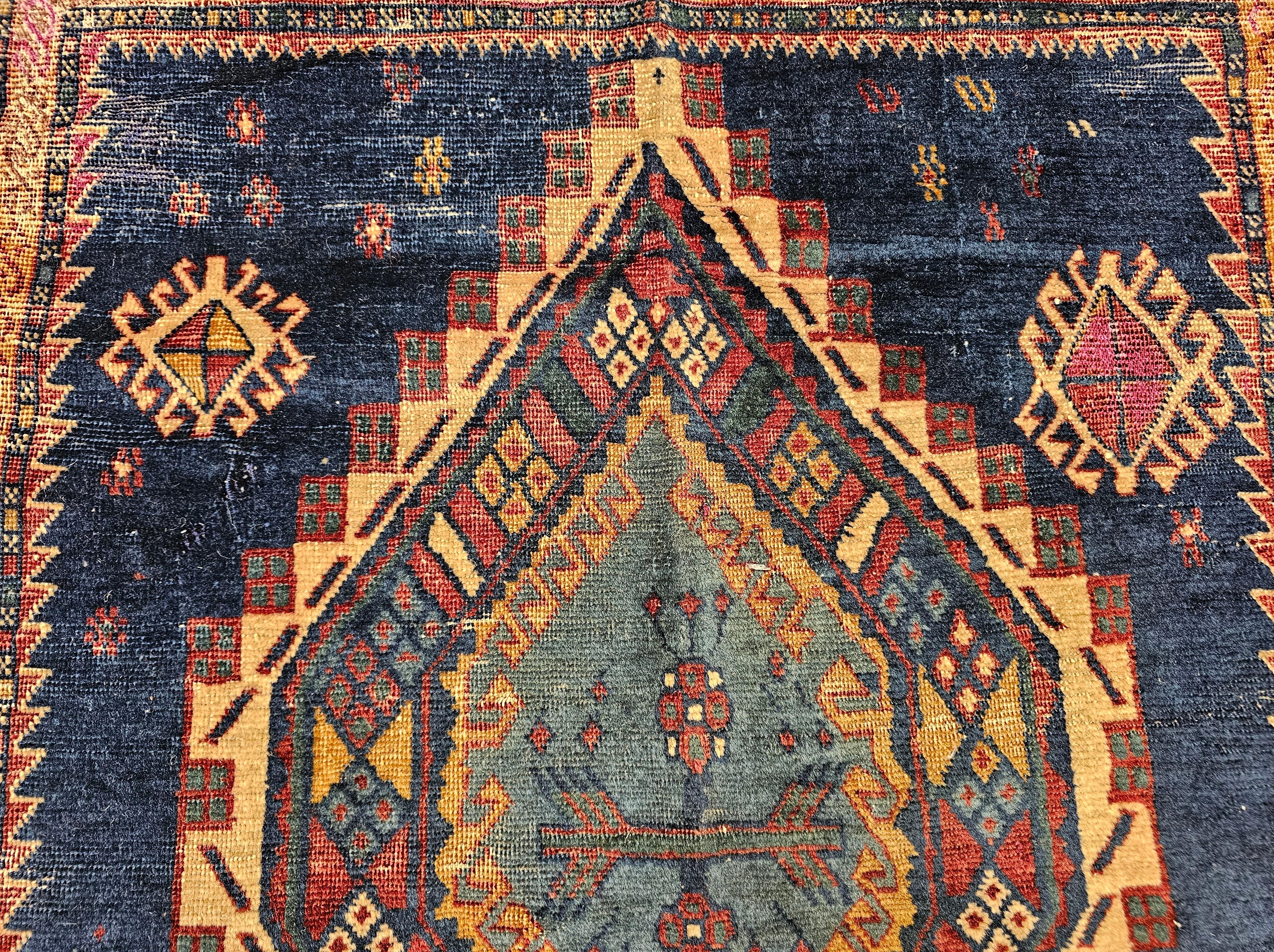 XIXe siècle Tapis du Kazak caucasien du 19ème siècle en vente