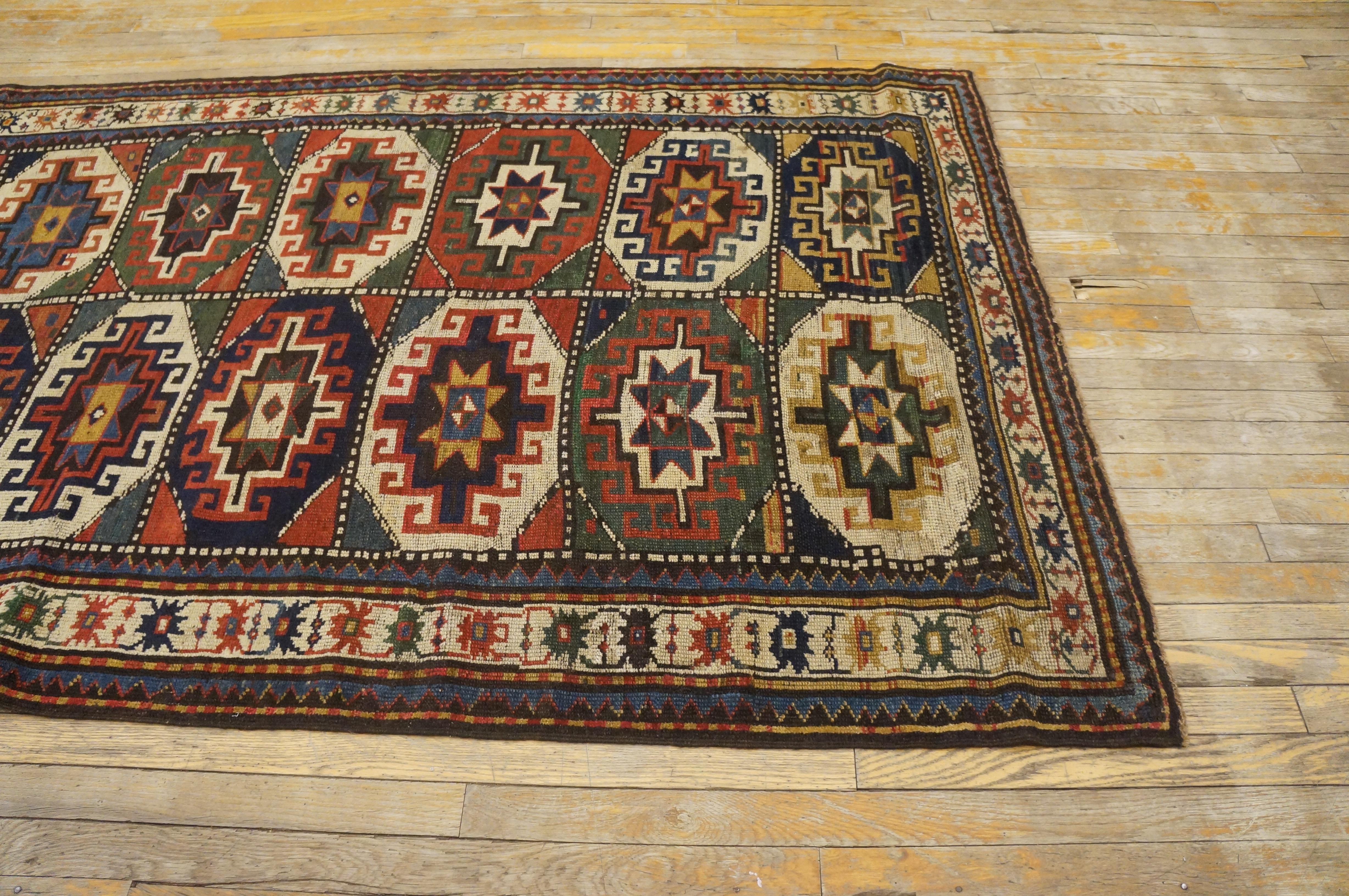 Kaukasischer Kasachischer Teppich des 19. Jahrhunderts ( 4'6