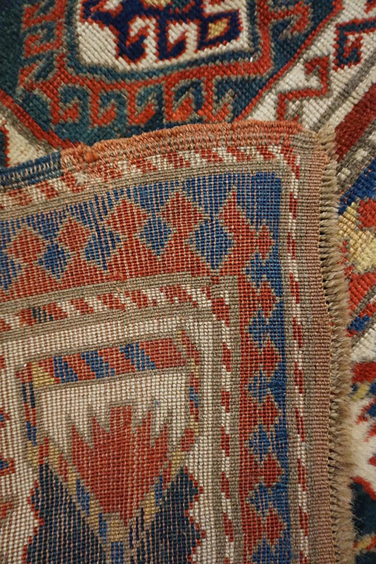 Kaukasischer Kazak-Teppich aus dem 19. Jahrhundert (5' x 6' 10