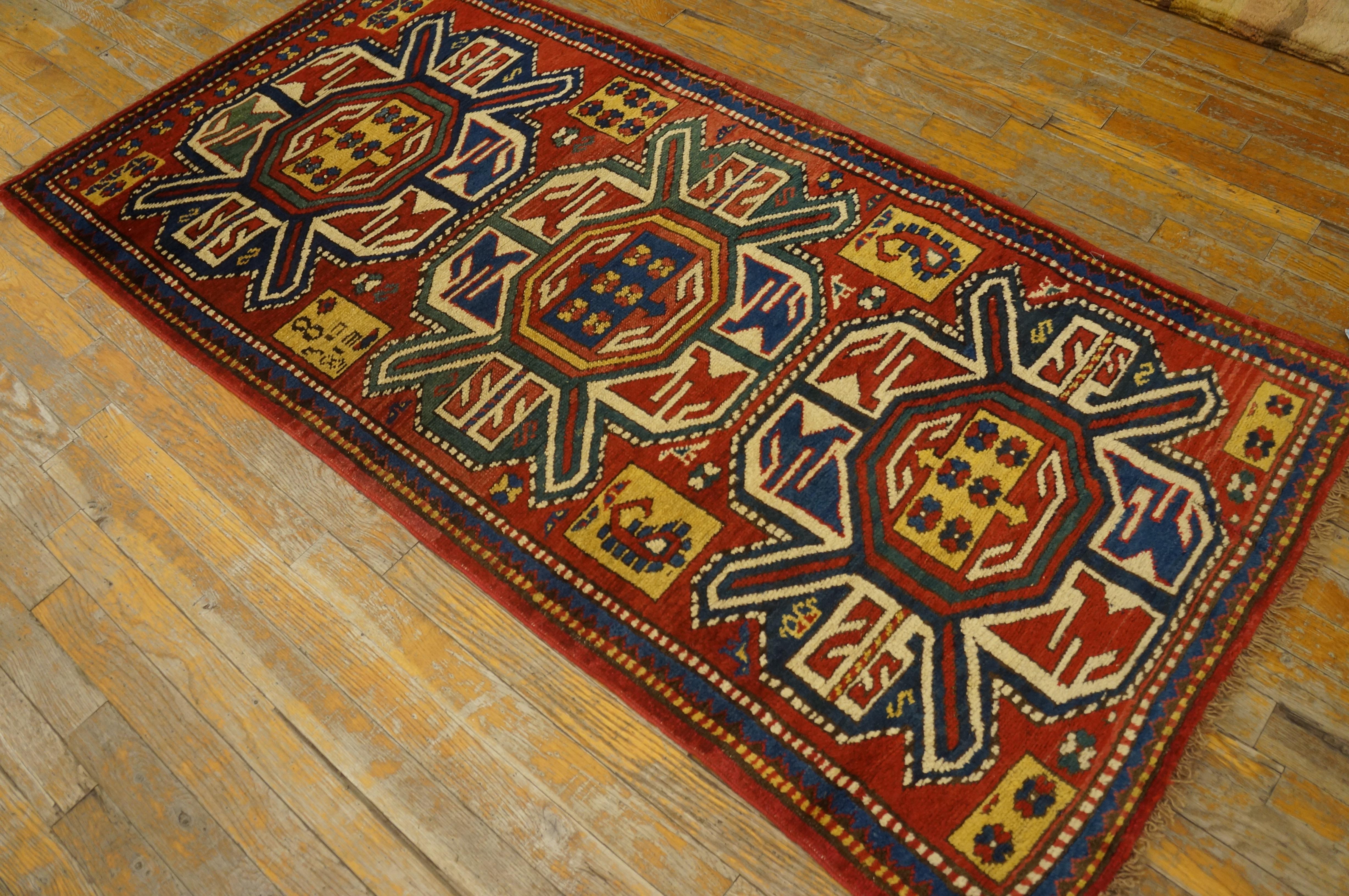 Laine Tapis Kazak du 19ème siècle ( 3' x 6' - 91 x 183 ) en vente