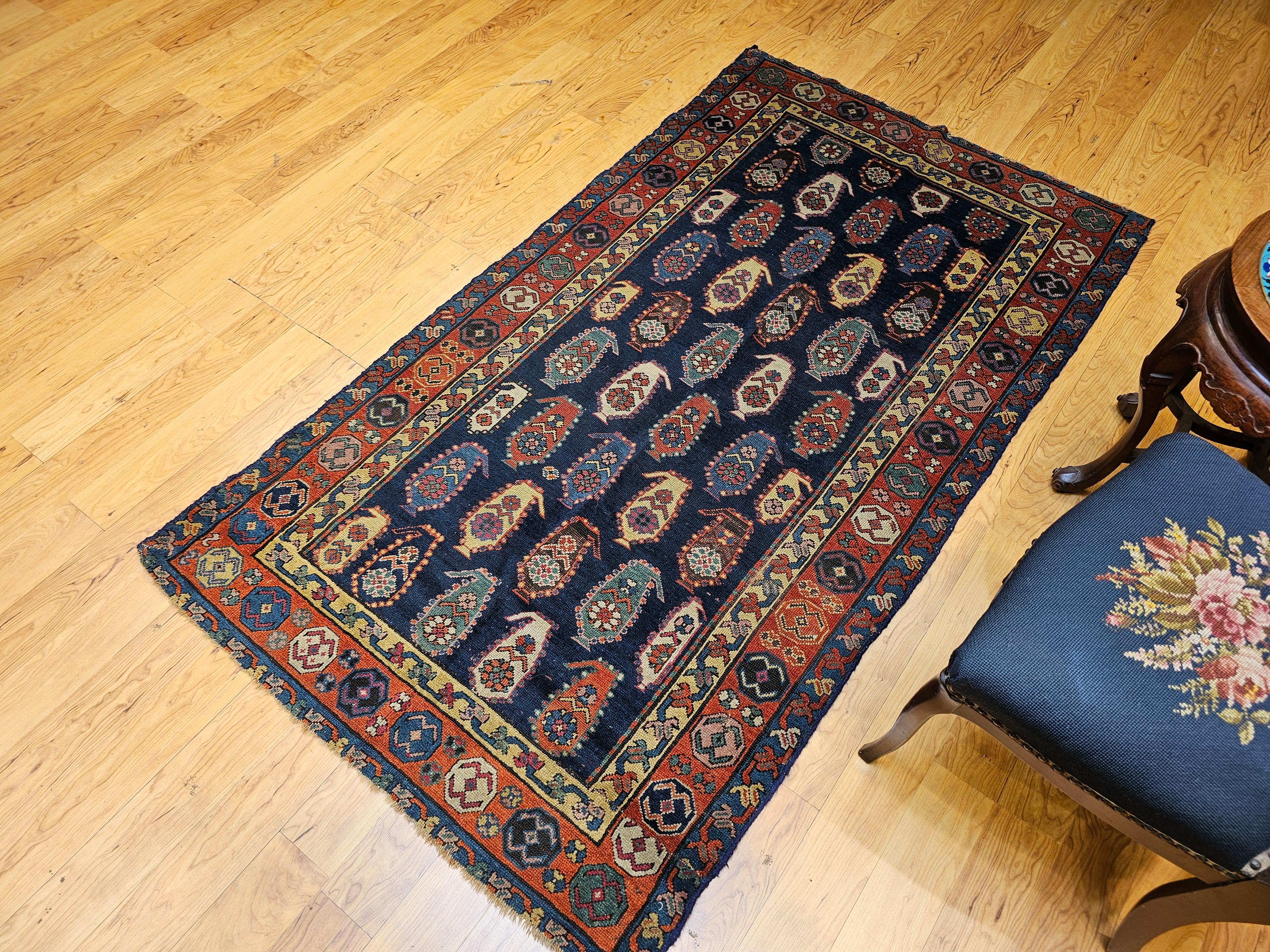 Kaukasischer Kazak-Teppich aus dem 19. Jahrhundert mit Allover-Paisleymuster in Blau und Burgunderrot im Angebot 6