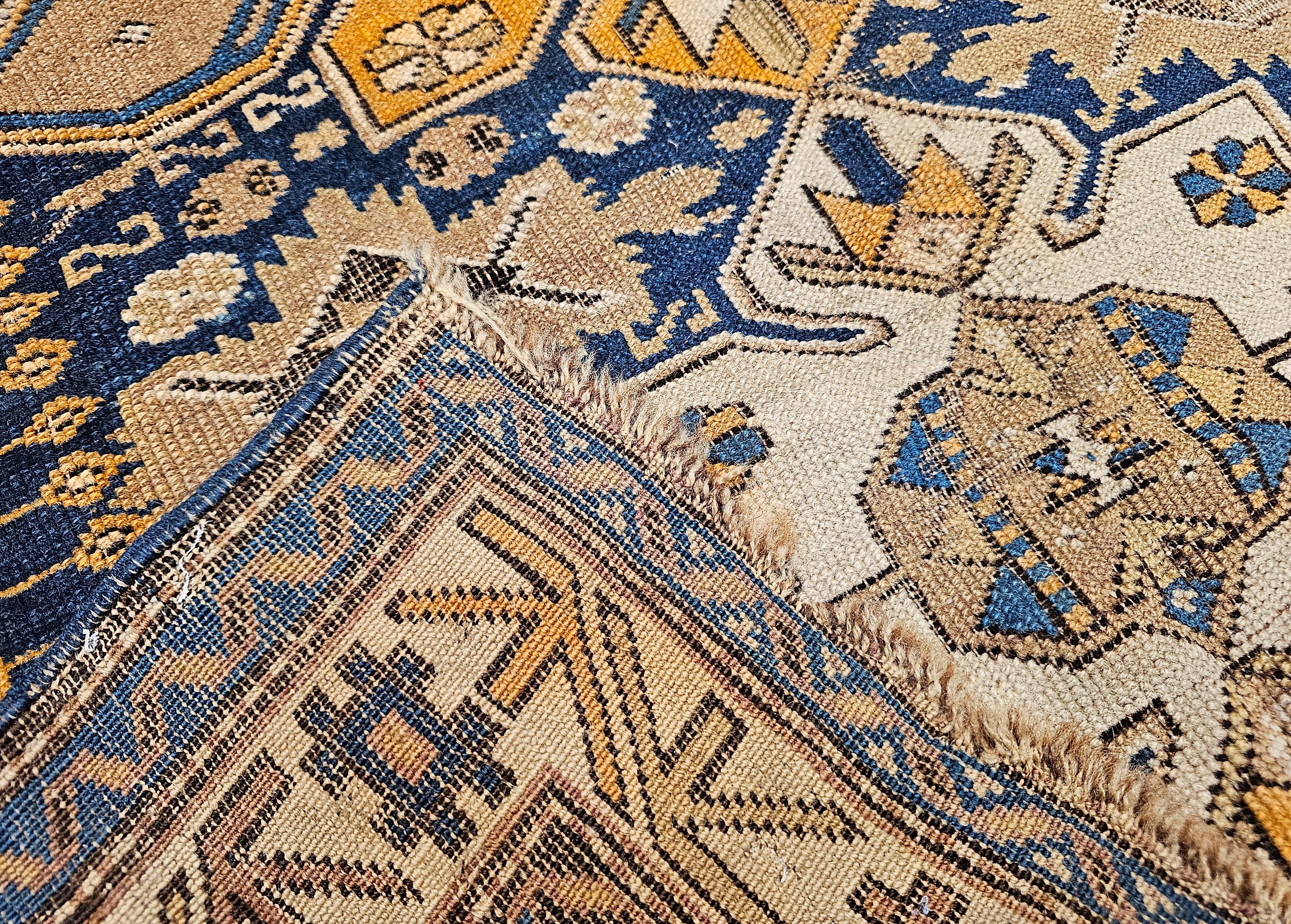 Tapis Shirvan du Caucase du 19ème siècle en vente 4
