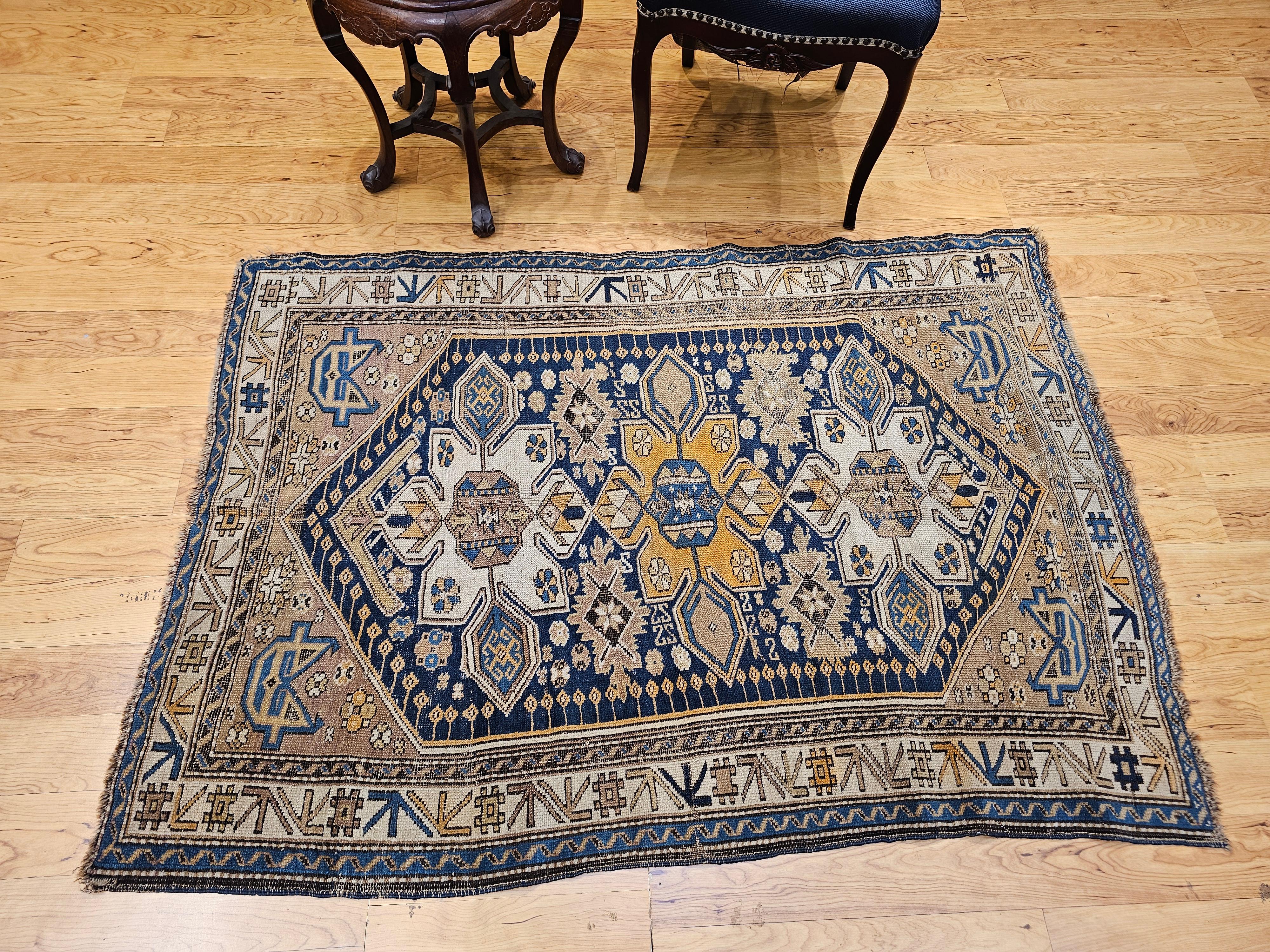 Tapis Shirvan du Caucase du 19ème siècle en vente 8