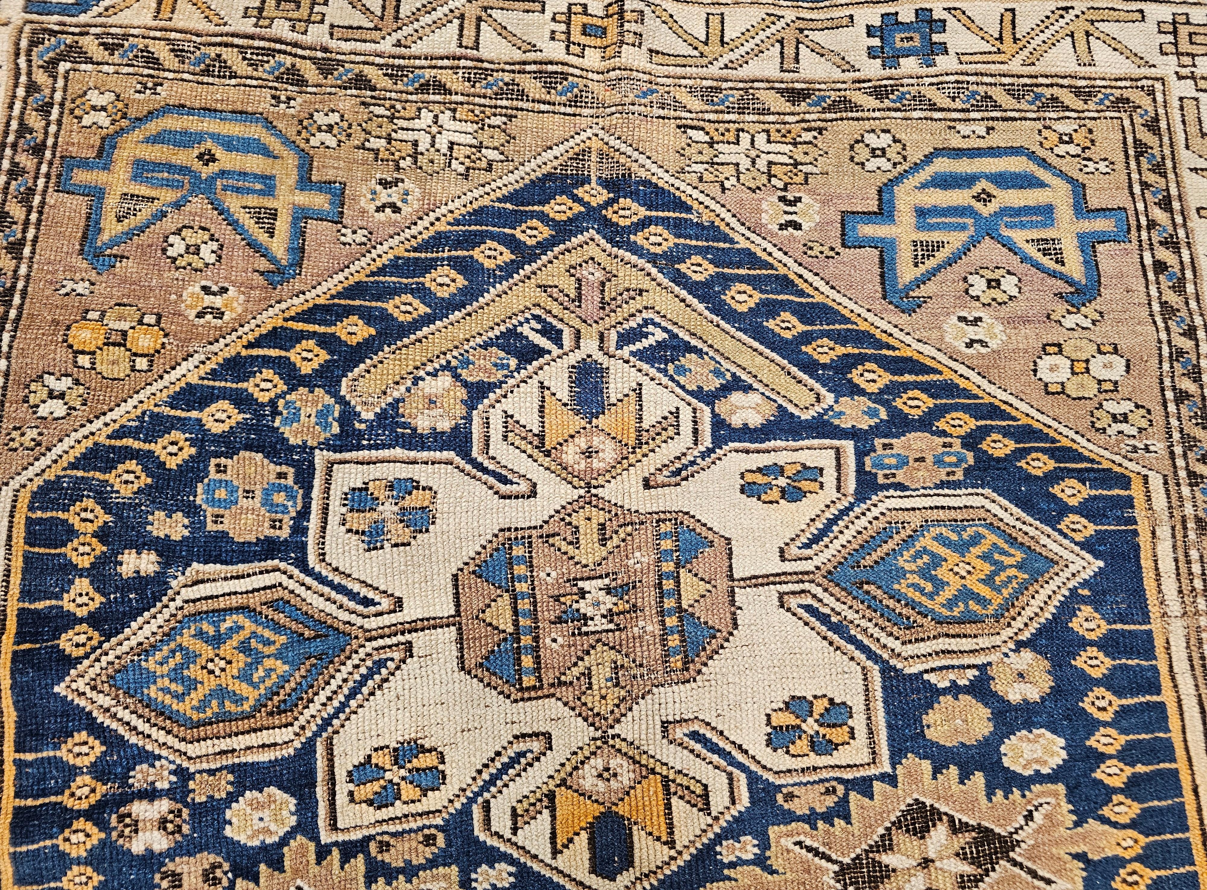 XIXe siècle Tapis Shirvan du Caucase du 19ème siècle en vente