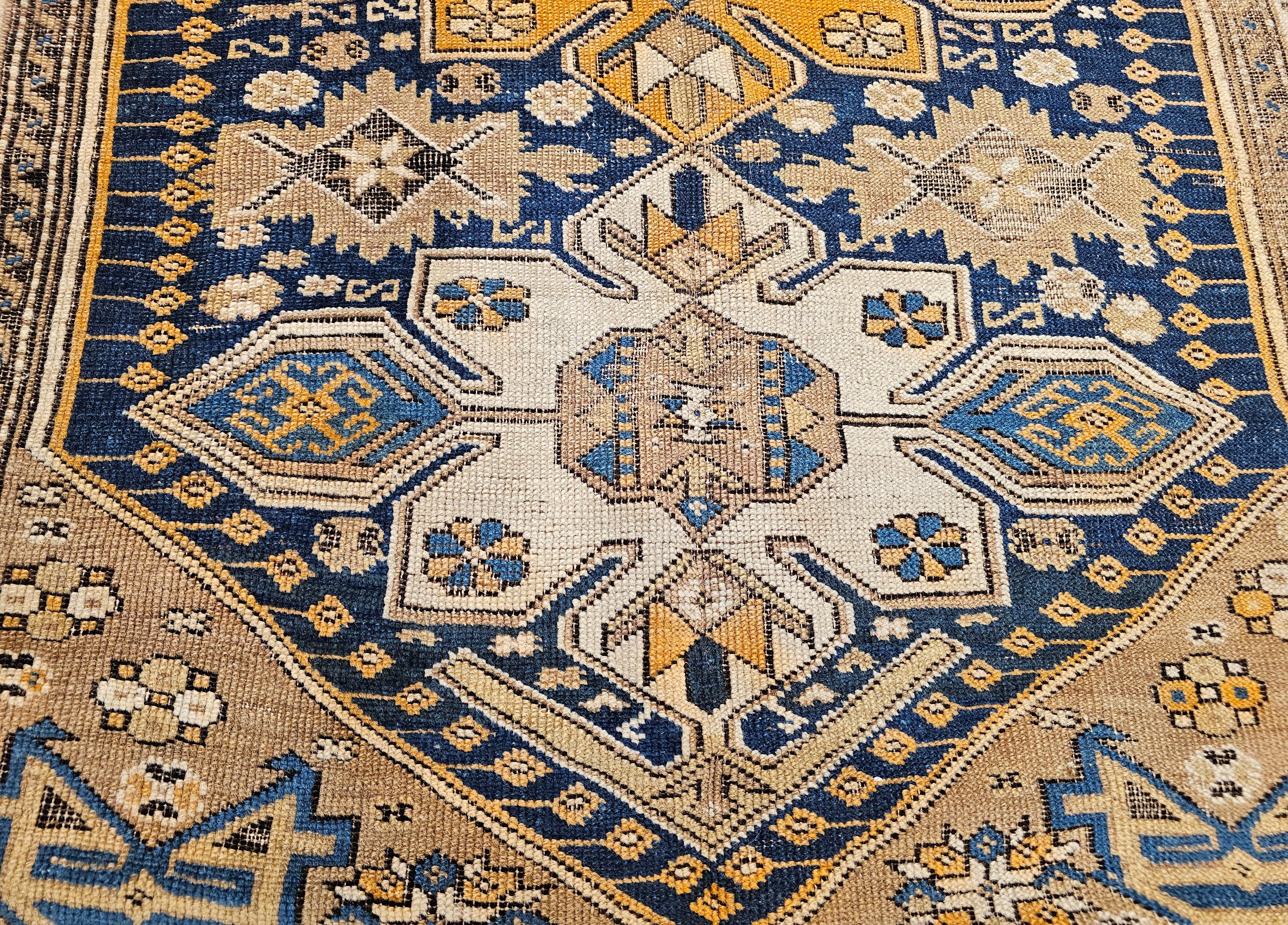 Tapis Shirvan du Caucase du 19ème siècle en vente 1