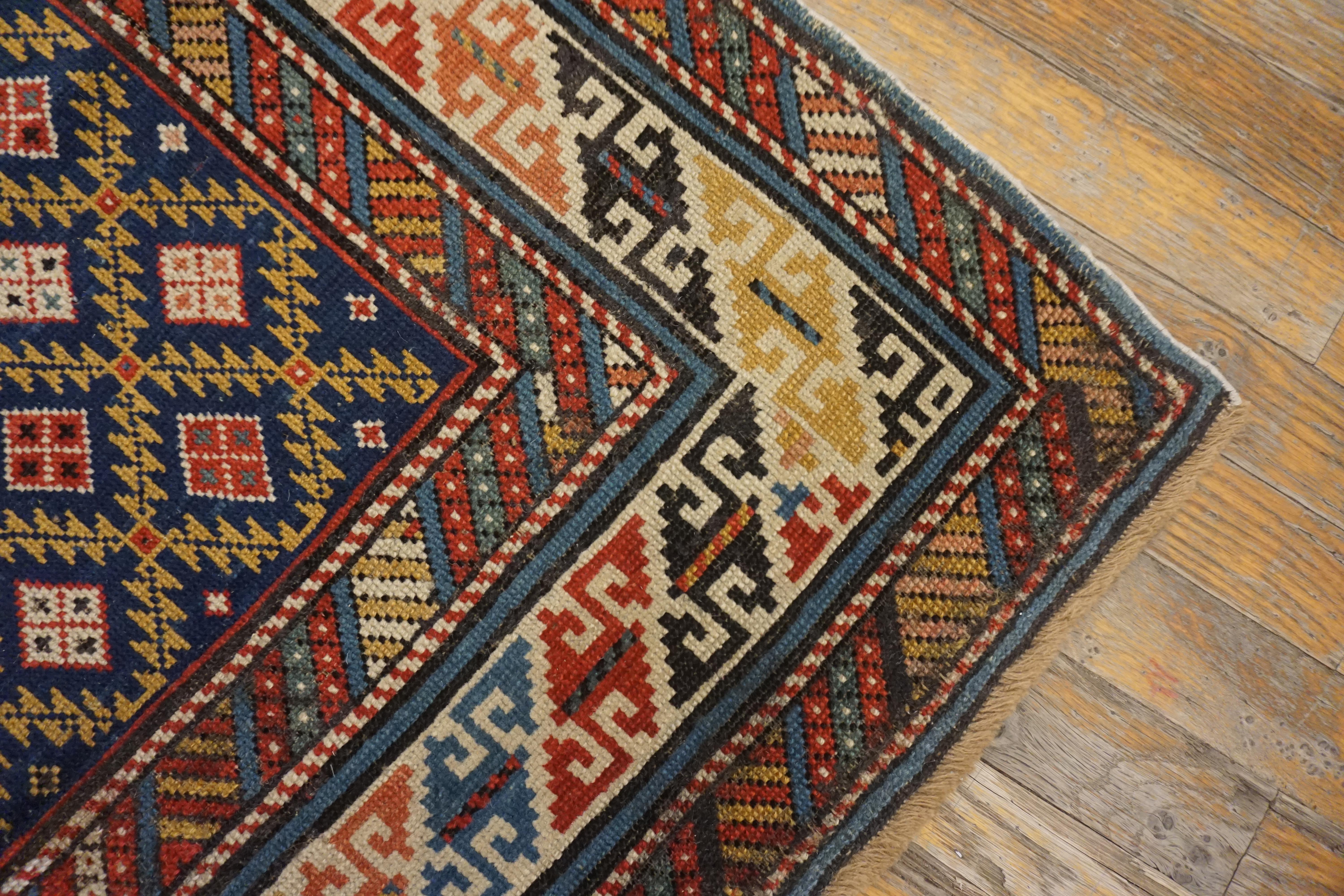 Alfombra Shirvan caucásica del siglo XIX ( 3'4