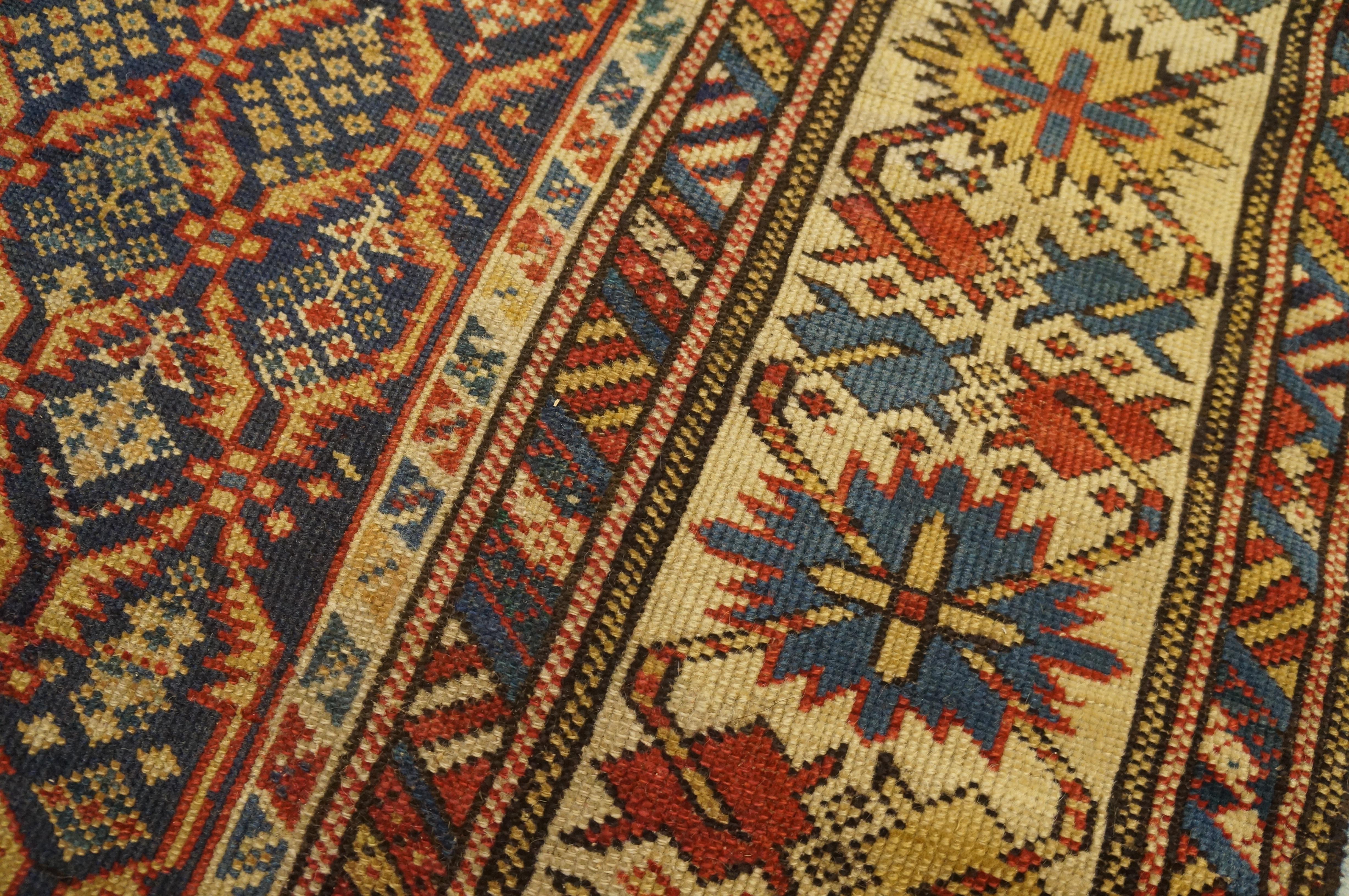 Kaukasischer Schirwan-Läufer-Teppich des 19. Jahrhunderts ( 3'3