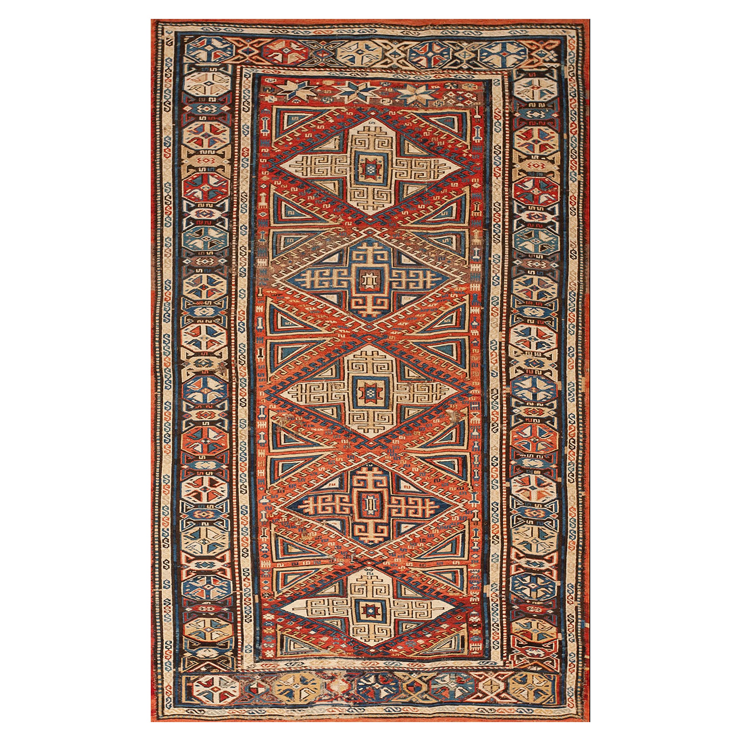 Alfombra de Sumak caucásica del siglo XIX ( 3'8" x 6'3" - 112 x 191 )