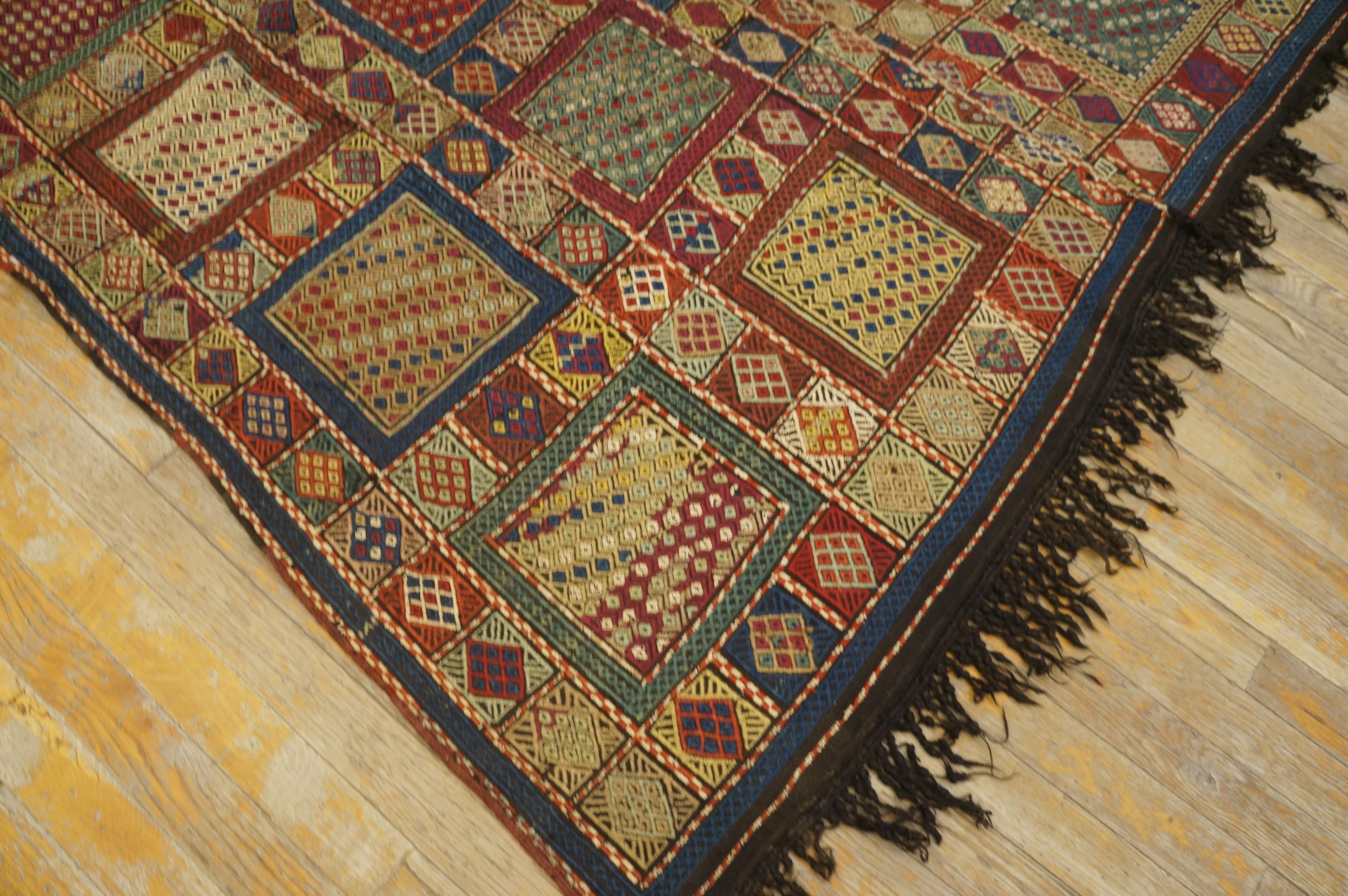 Wool 19th Century Caucasian Verneh Flat-Weave Carpet ( 5'6