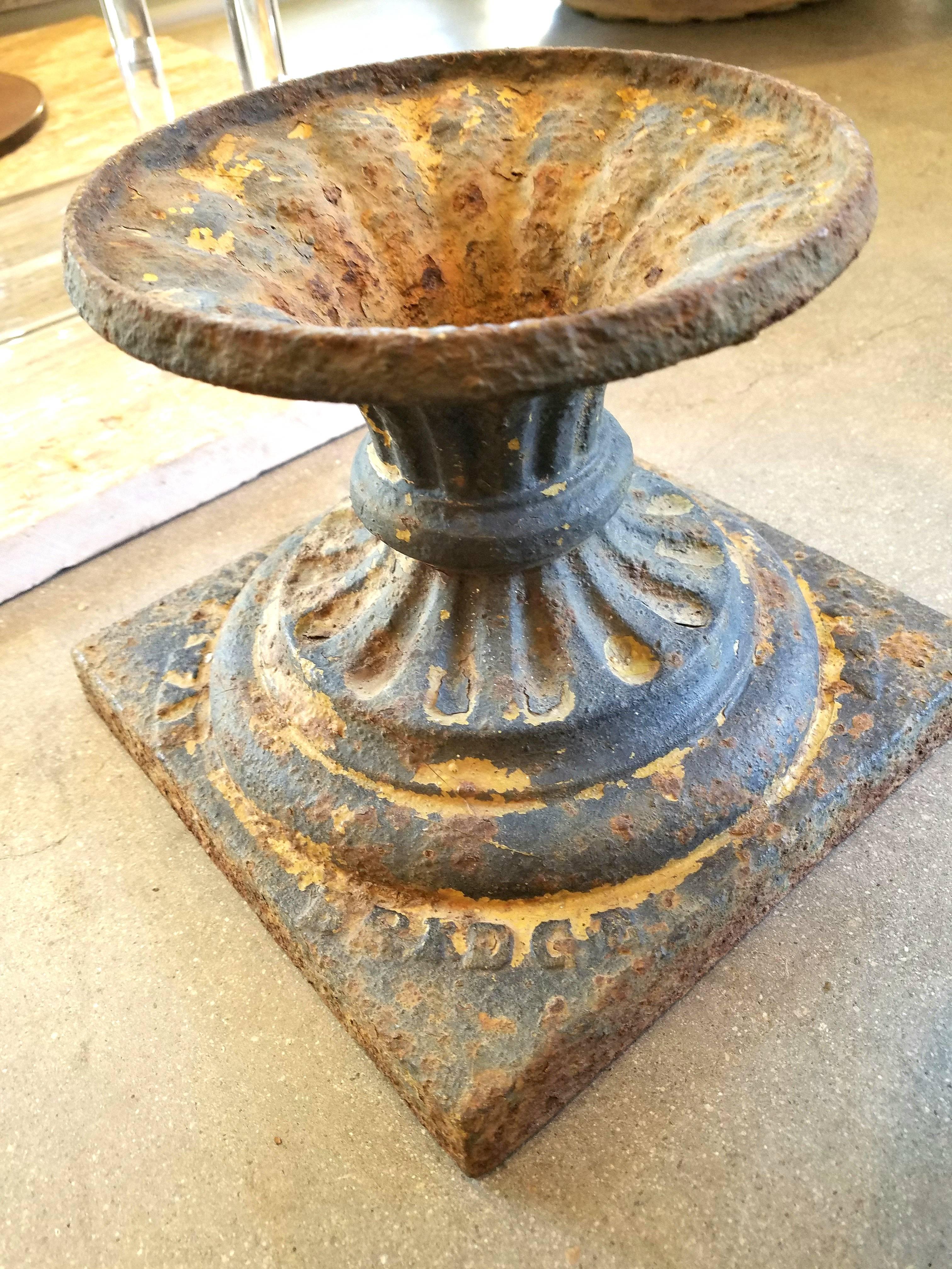 19th Century C.E. Walbridge Cast Iron Garden Urn For Sale 3
