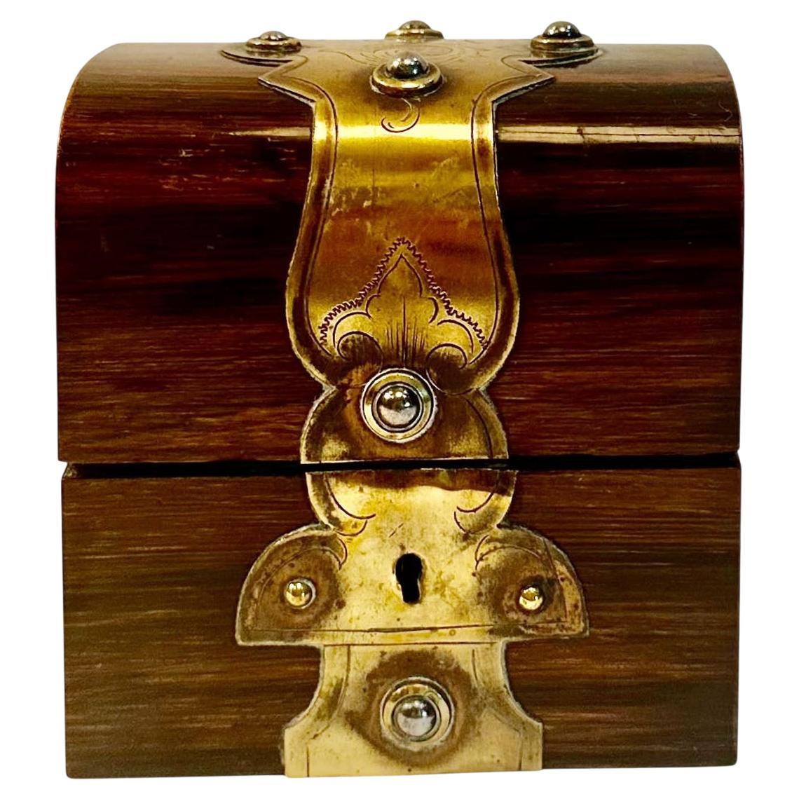 Caja del siglo XIX