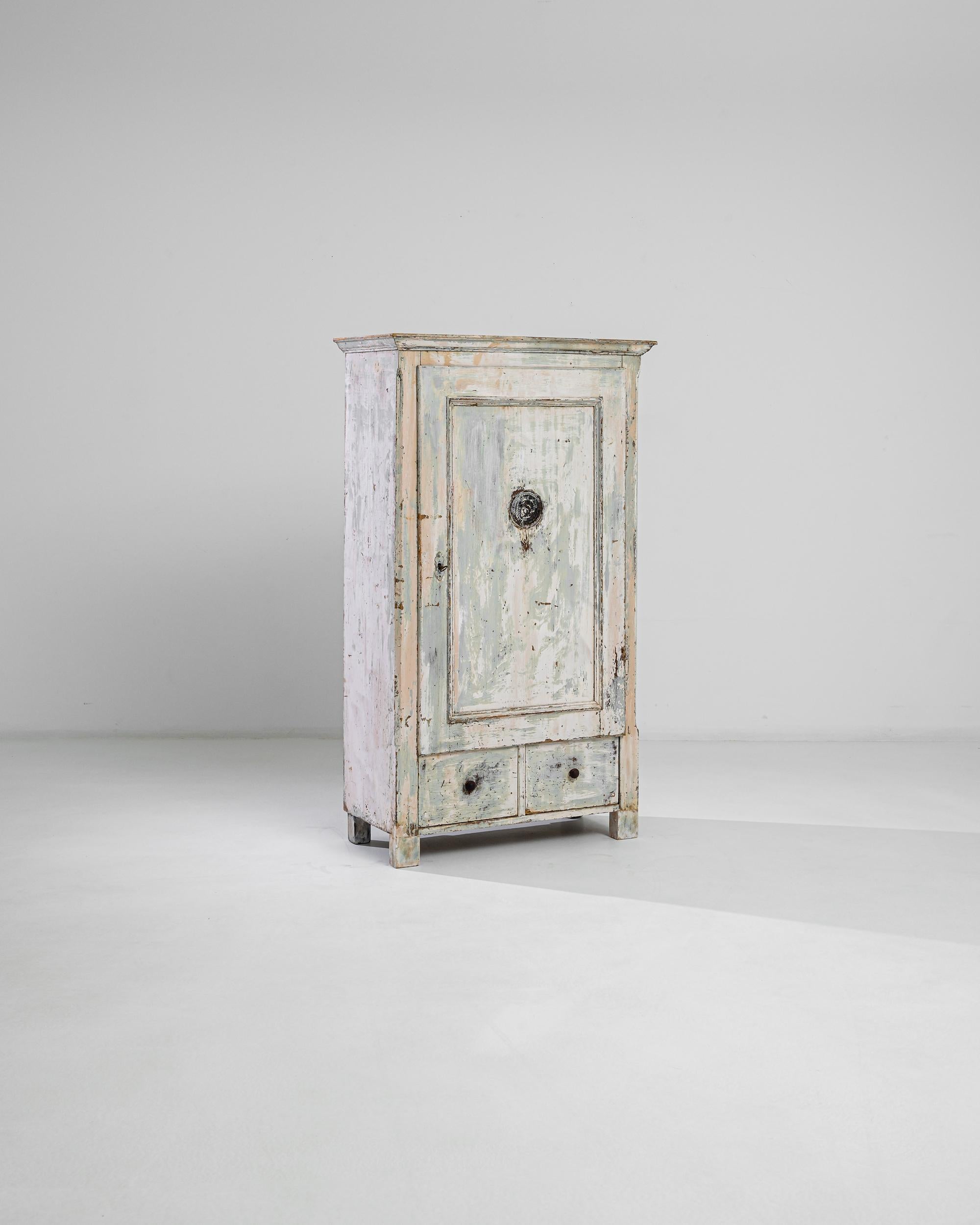 19th Century Central European Patinated Wooden Cabinet For Sale 5