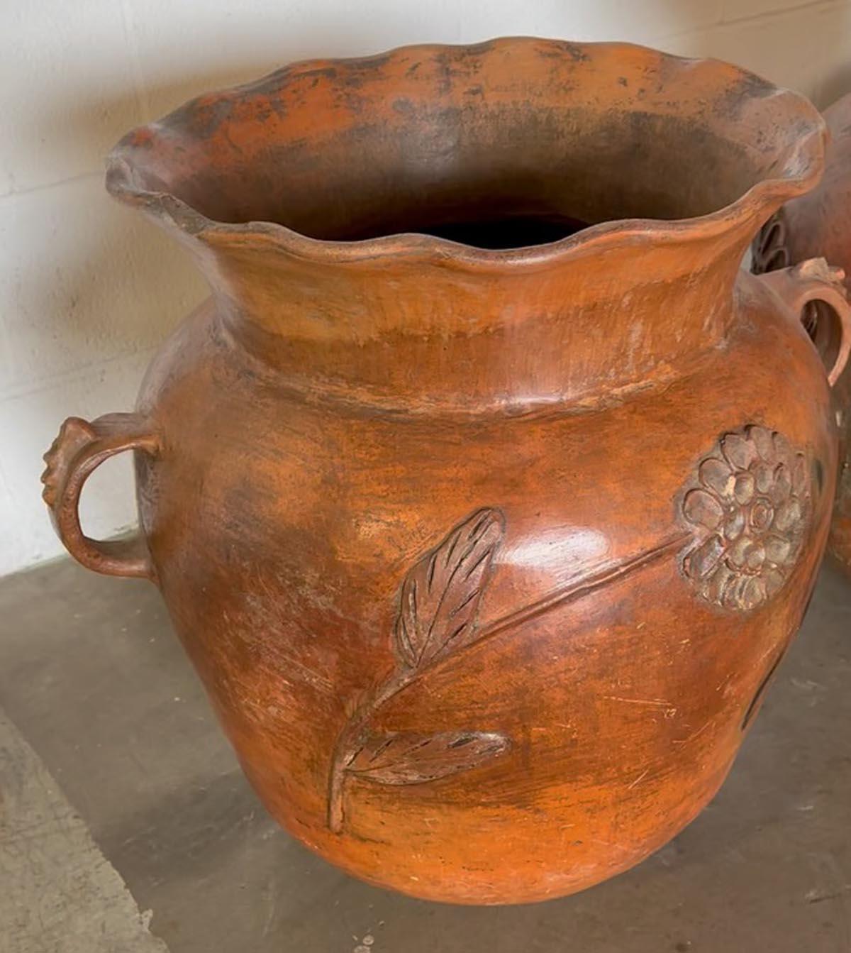 19th Century Ceramic Floreros - Water Storage Pots For Sale 7